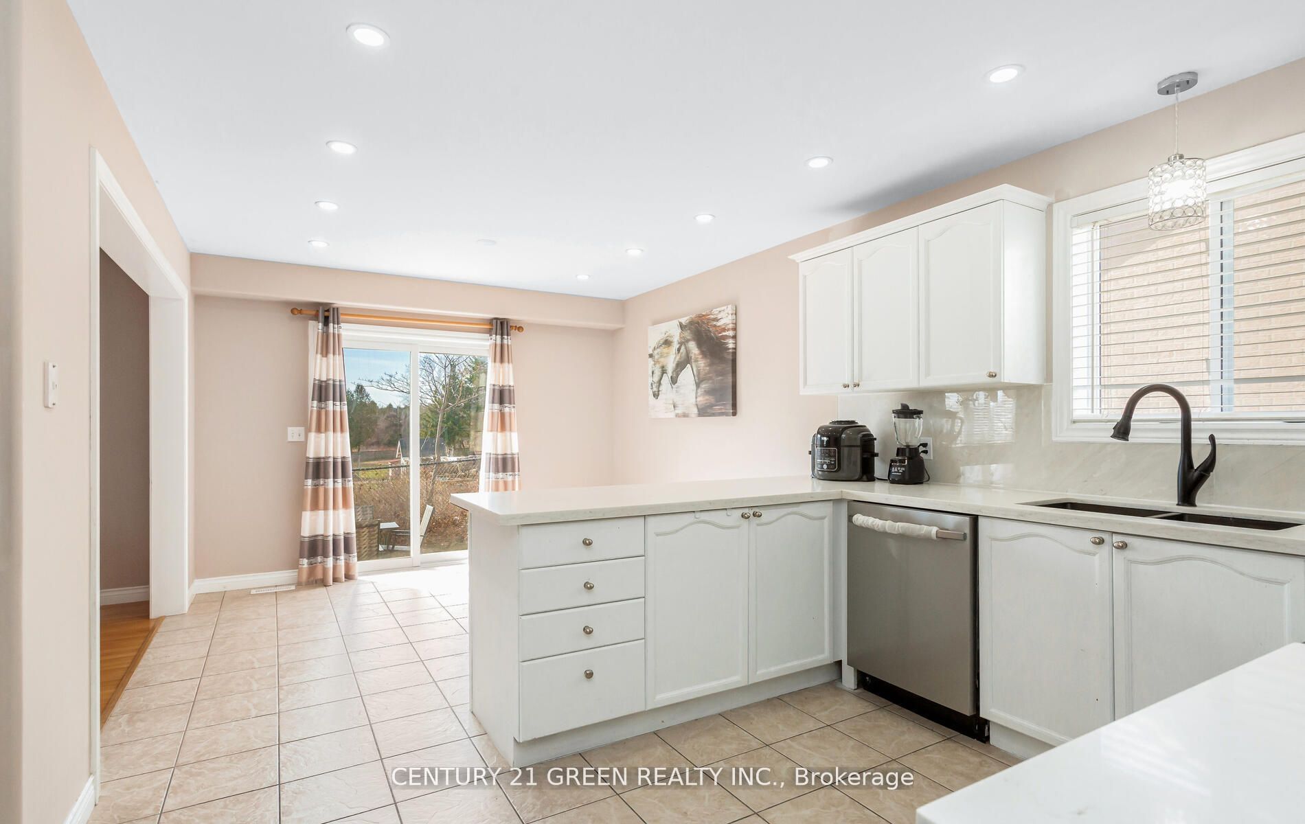 104 Lilywood Drive Property Photo 23