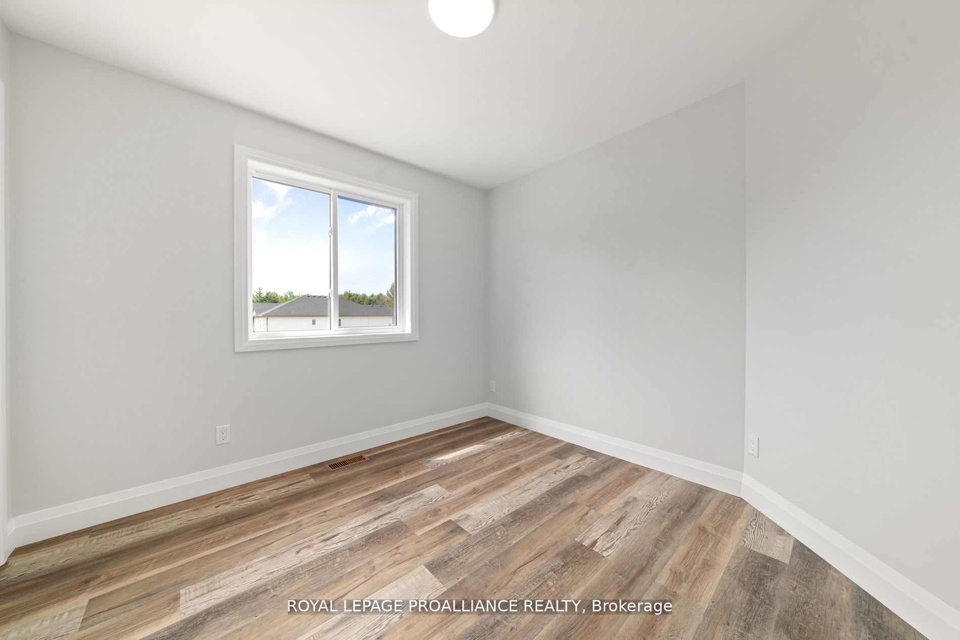 27 Clayton John Avenue Property Photo 18