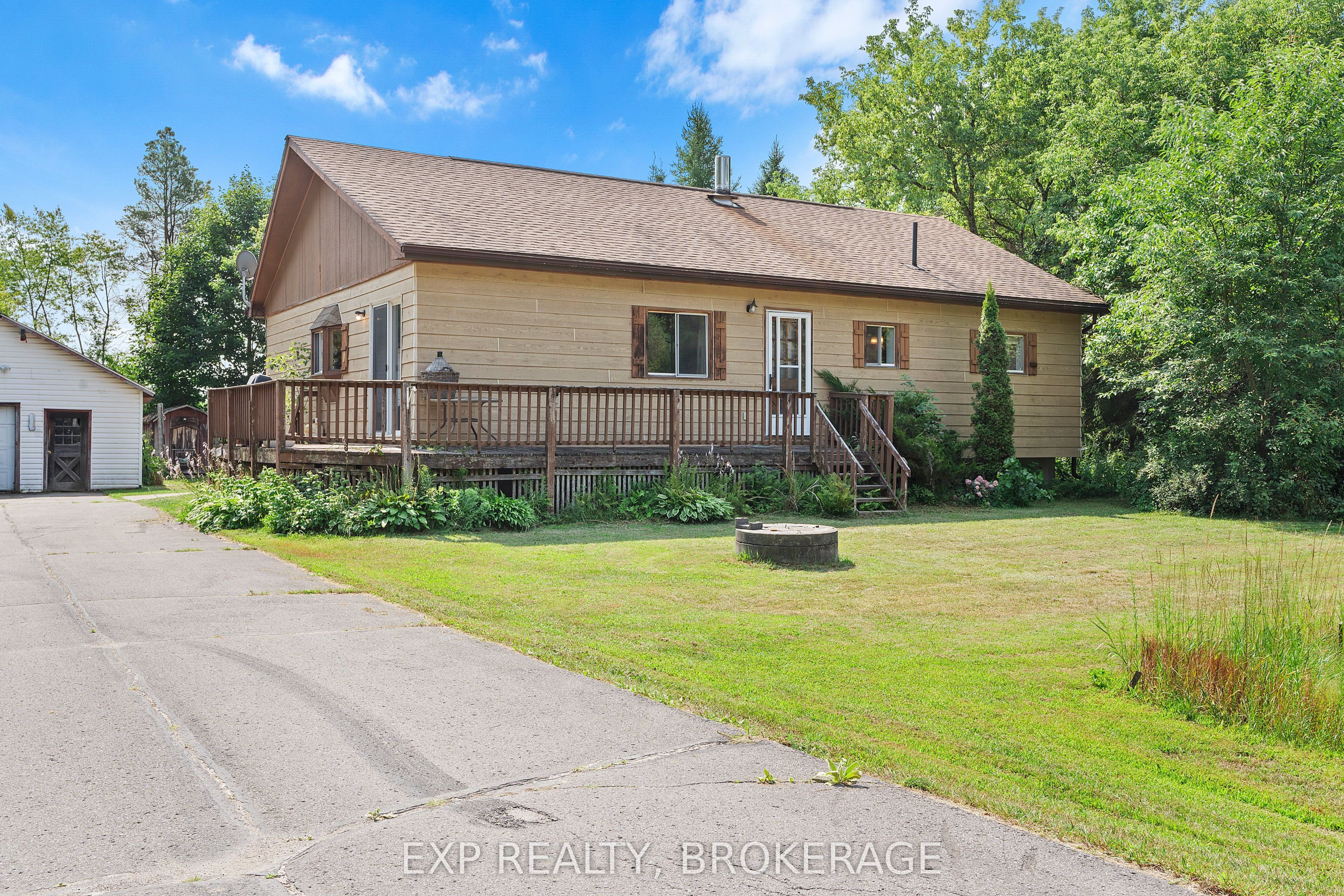 4 Denison Drive Property Photo 1