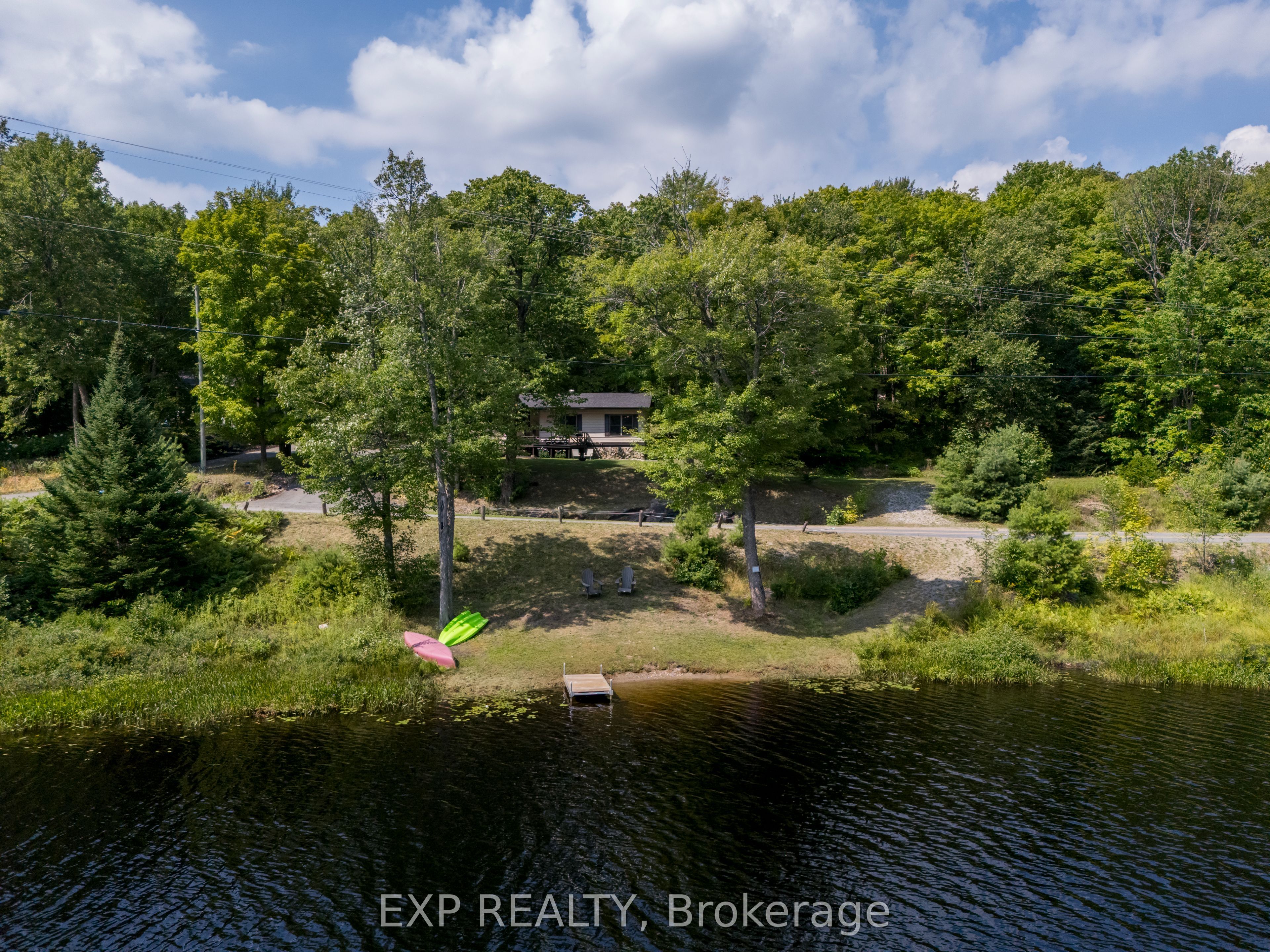 1867 Fraserburg Road Property Photo 1