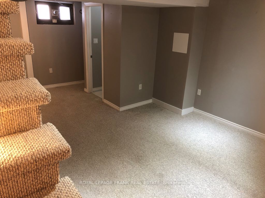 714 Chemong Road Property Photo 17