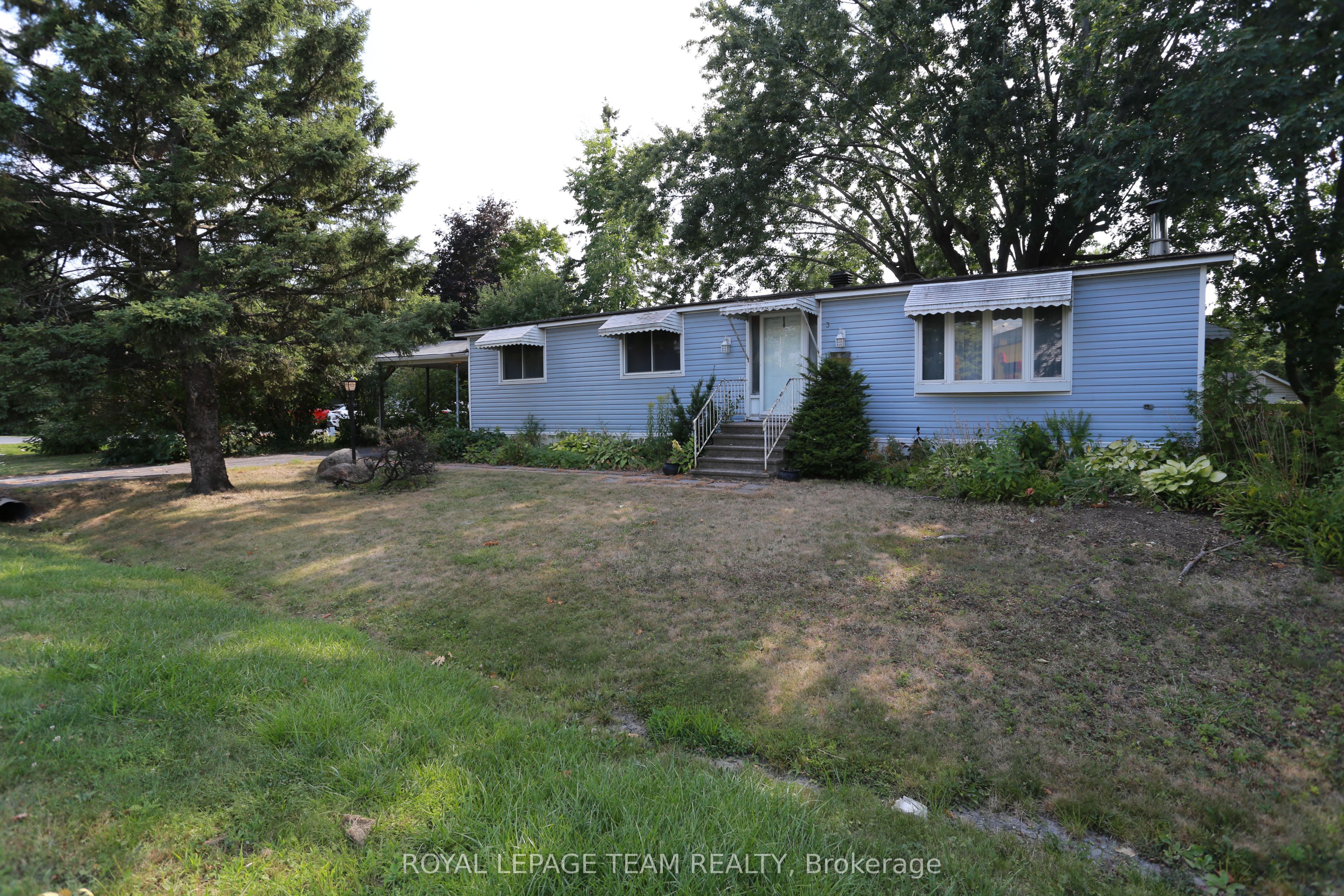 3 Fringewood Dr Property Photo 1