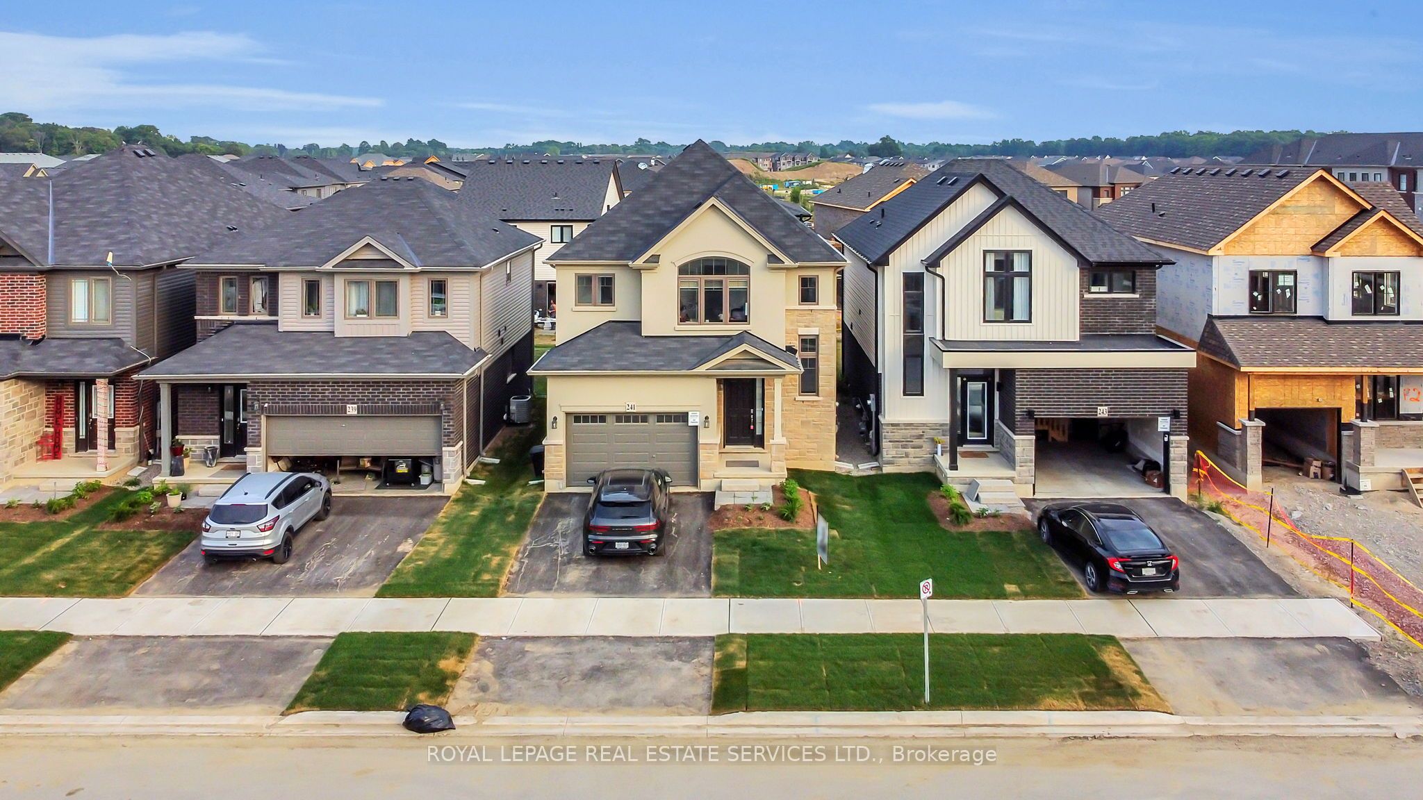 241 Longboat Run Property Photo 6