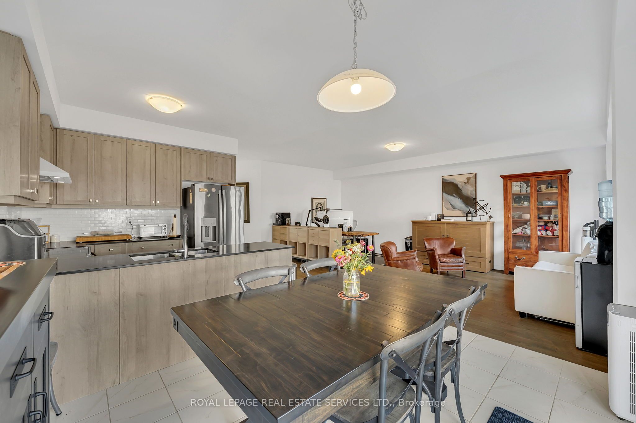 241 Longboat Run Property Photo 25