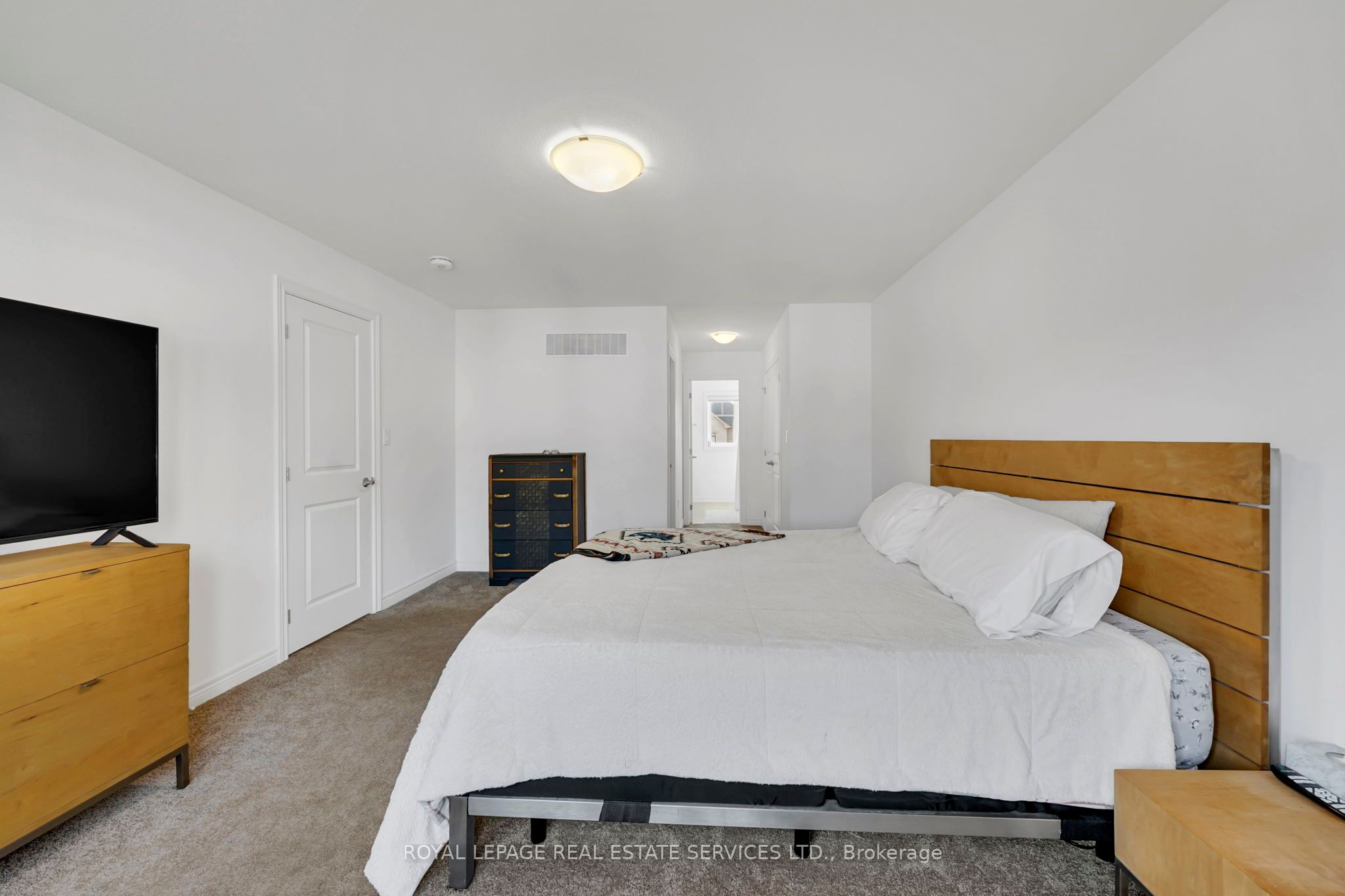 241 Longboat Run Property Photo 34