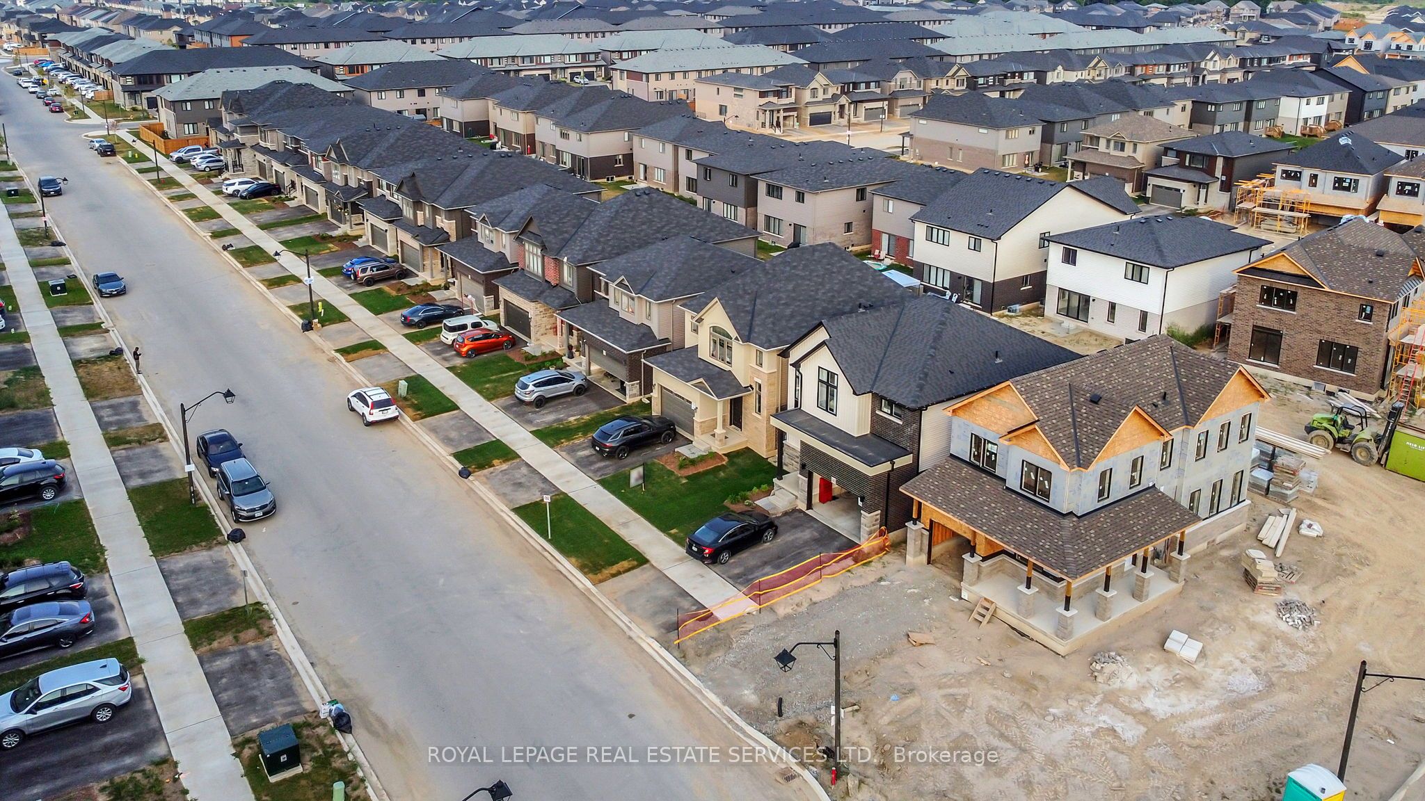 241 Longboat Run Property Photo 43