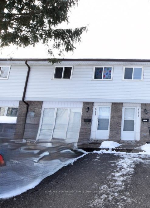 513 E Parkview Crescent E 4 Property Photo 1