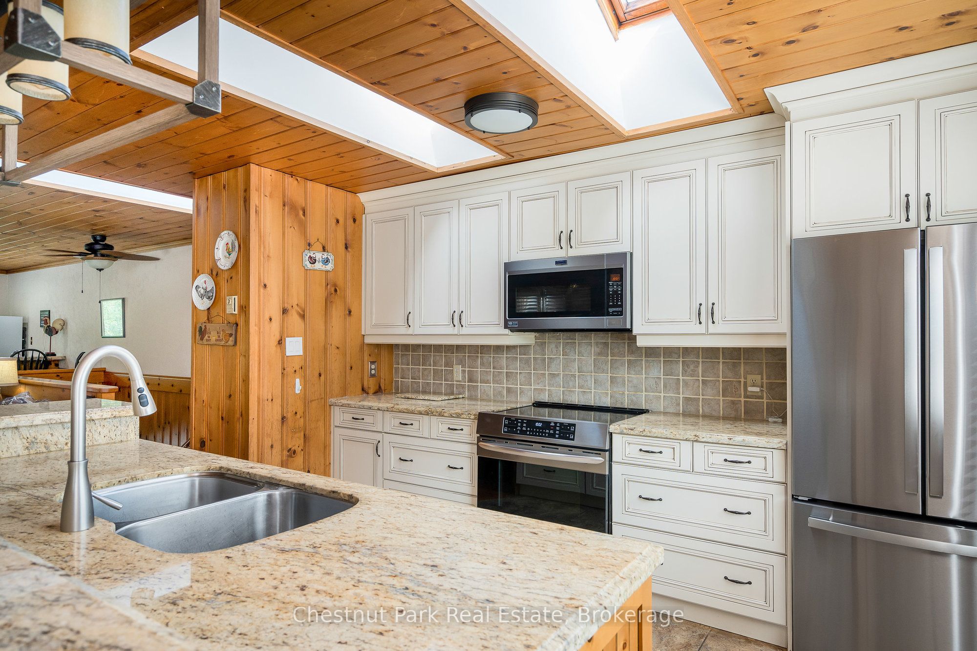 119 Martin Grove Property Photo 19