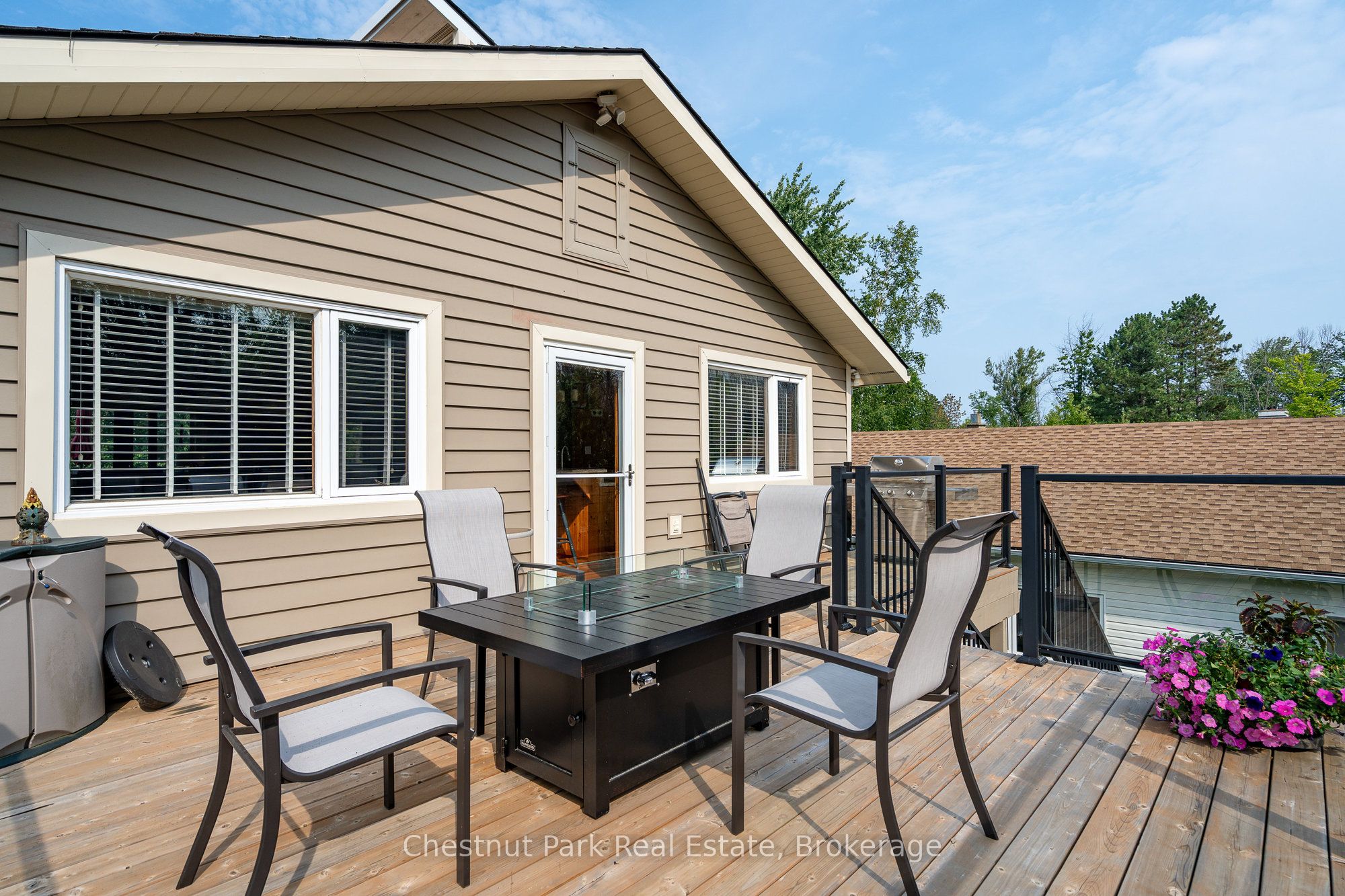 119 Martin Grove Property Photo 26