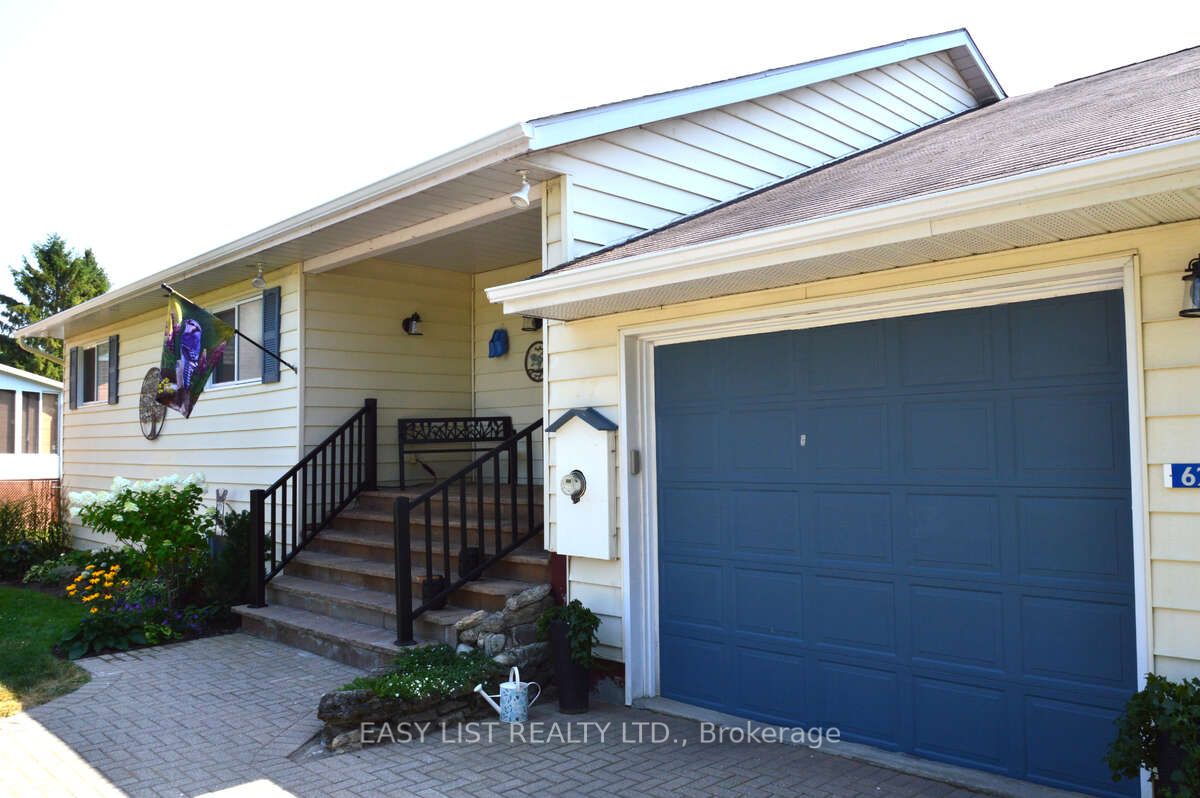 6266 MacDonald Court