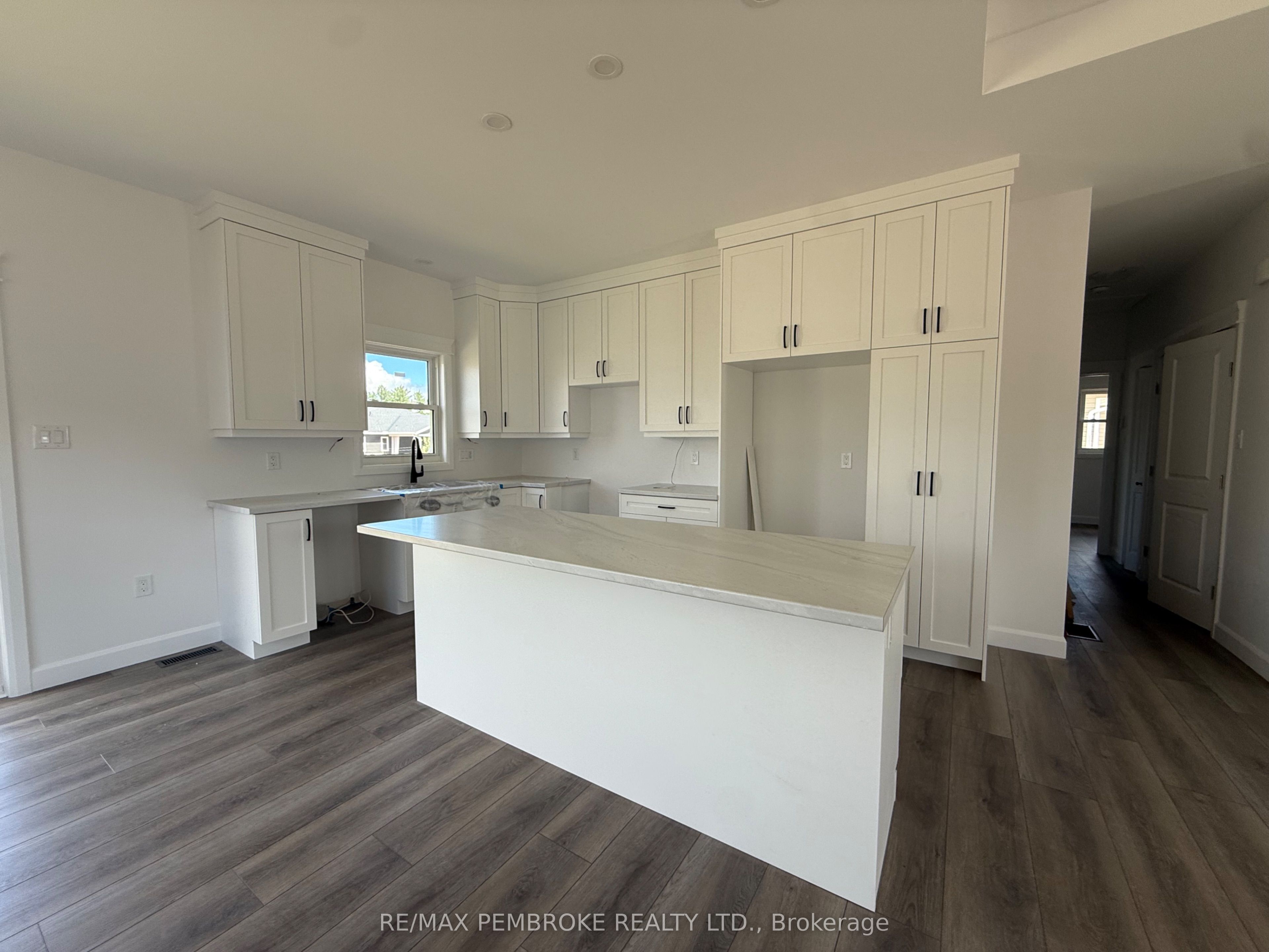 14 Durant Street Property Photo 6