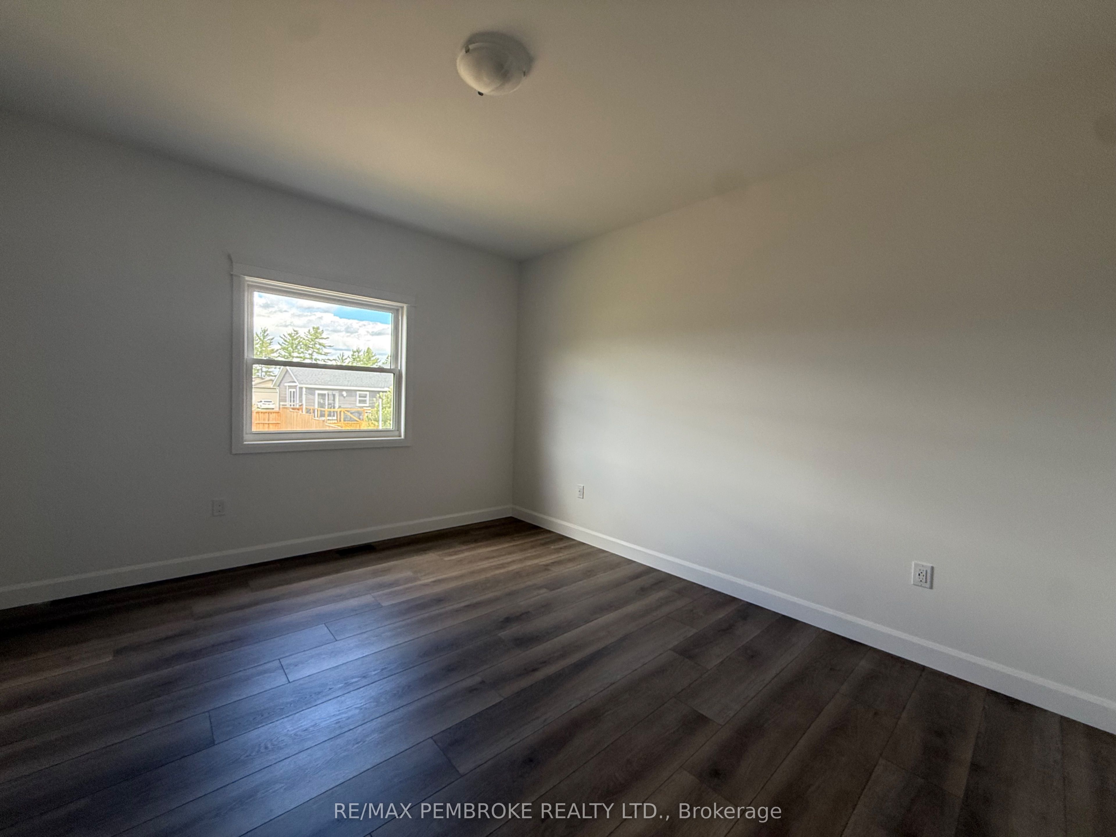 14 Durant Street Property Photo 11