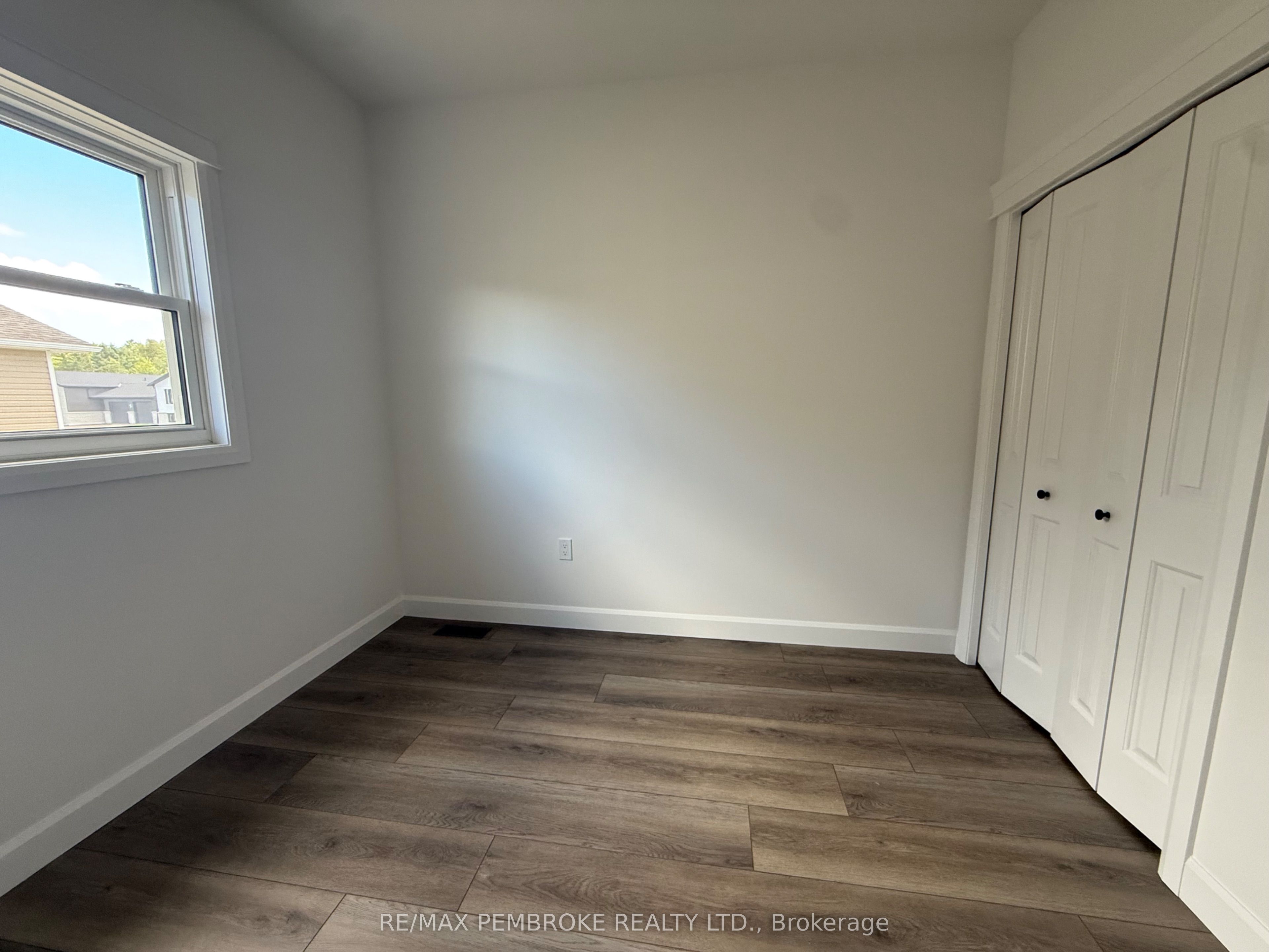 14 Durant Street Property Photo 12