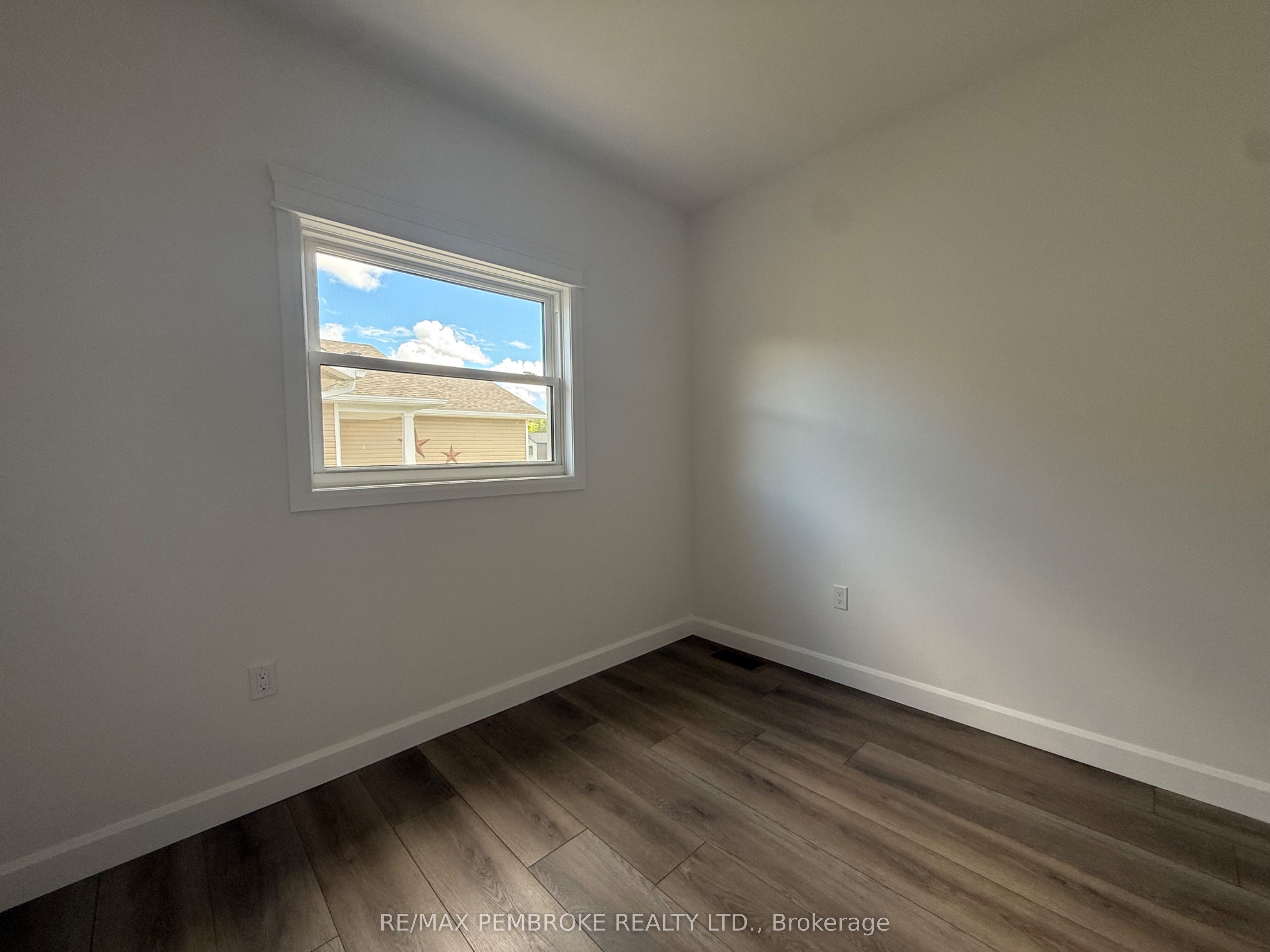 14 Durant Street Property Photo 18