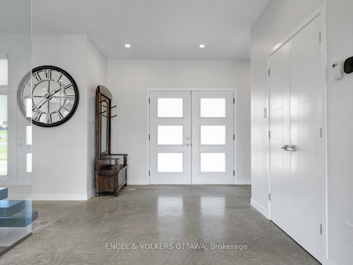 46 Forest Hill Road Property Photo 3