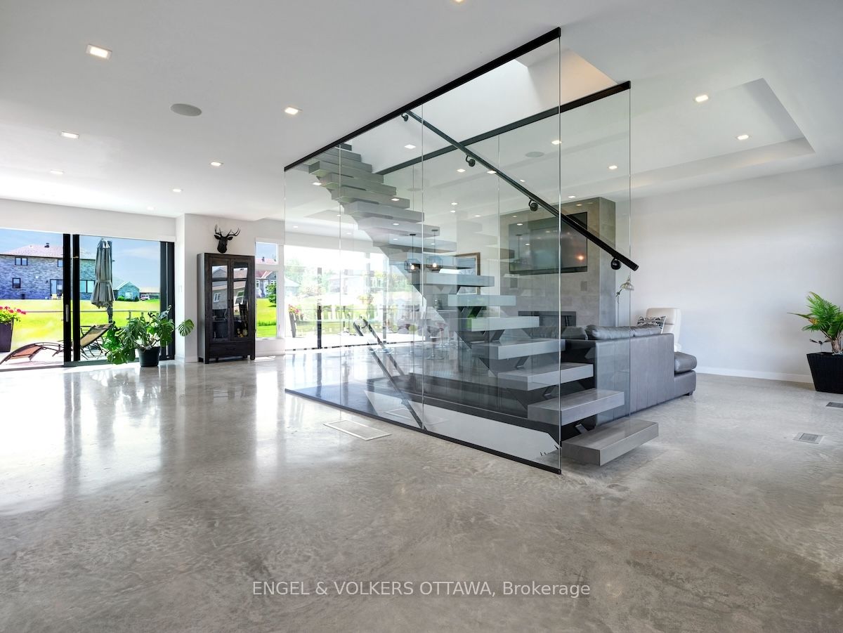 46 Forest Hill Road Property Photo 4