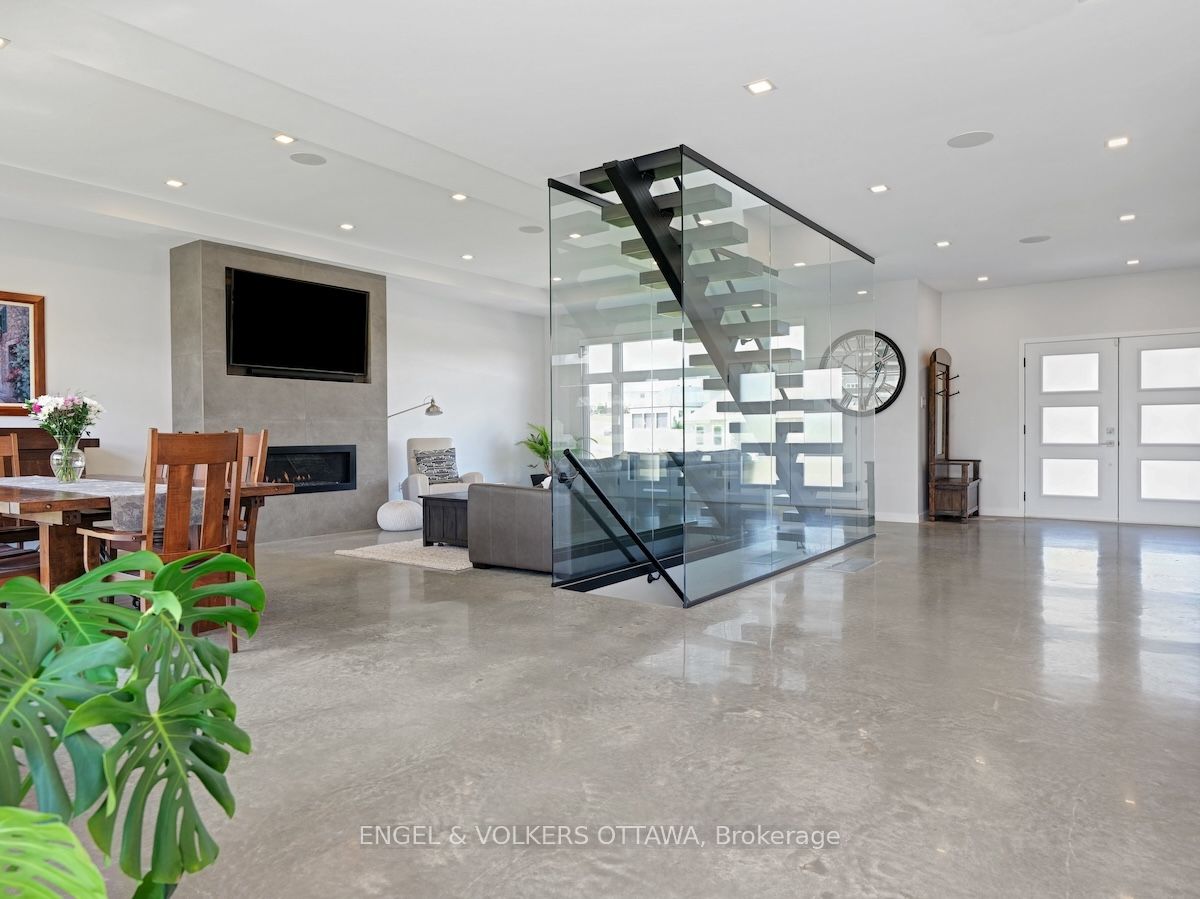 46 Forest Hill Road Property Photo 5