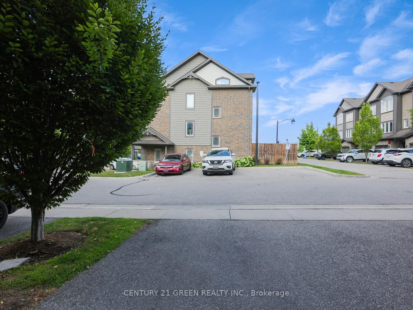 12 Poplar Drive 11 Property Photo 6
