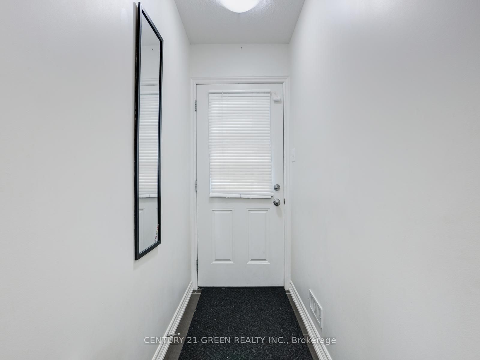 12 Poplar Drive 11 Property Photo 9