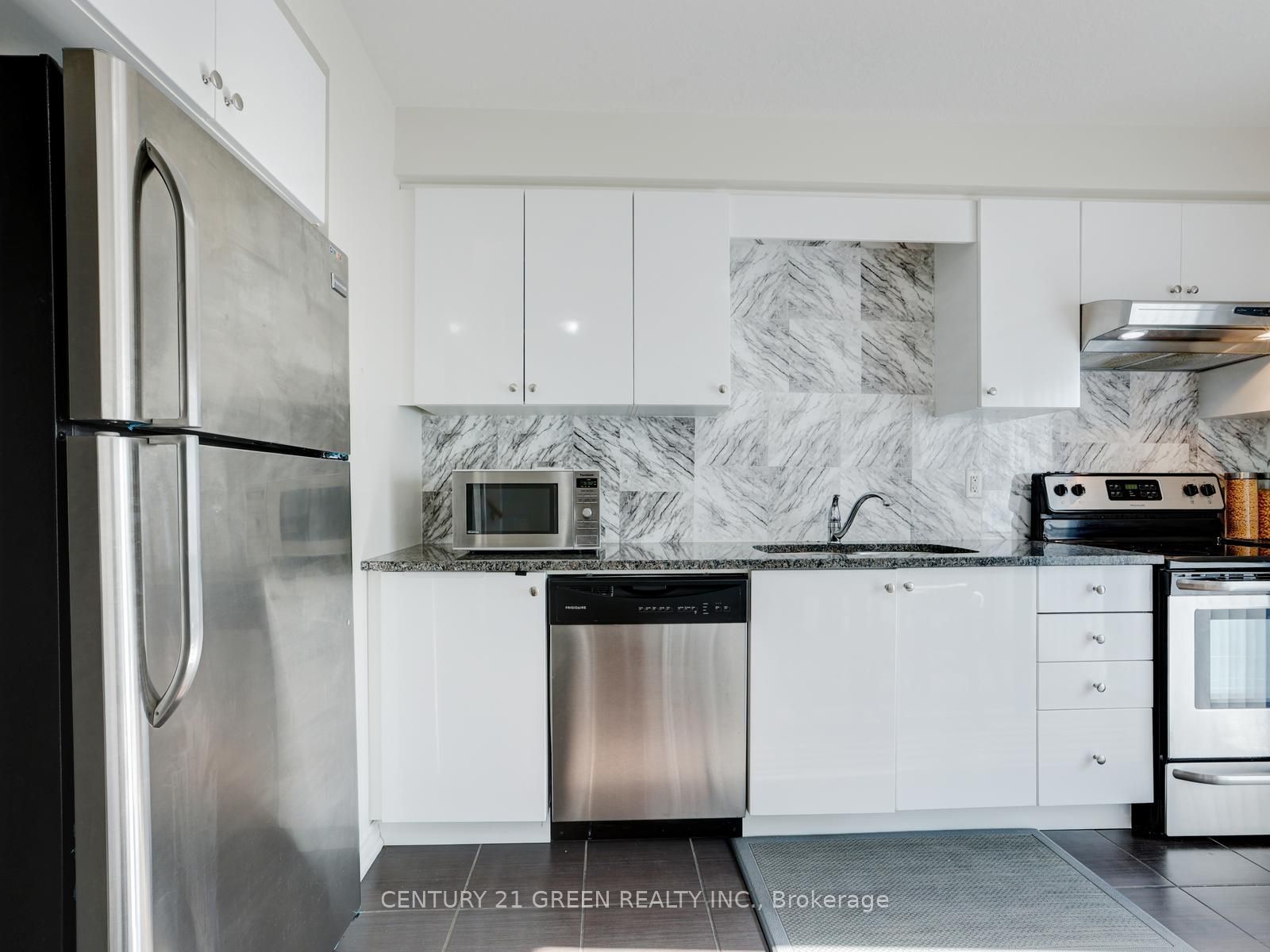 12 Poplar Drive 11 Property Photo 12