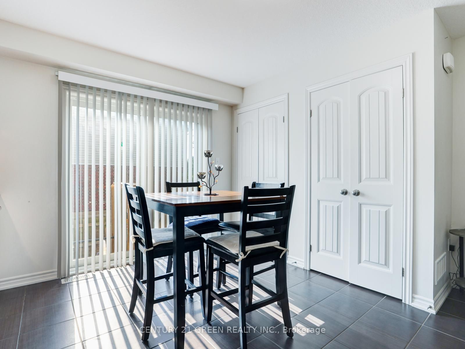 12 Poplar Drive 11 Property Photo 13