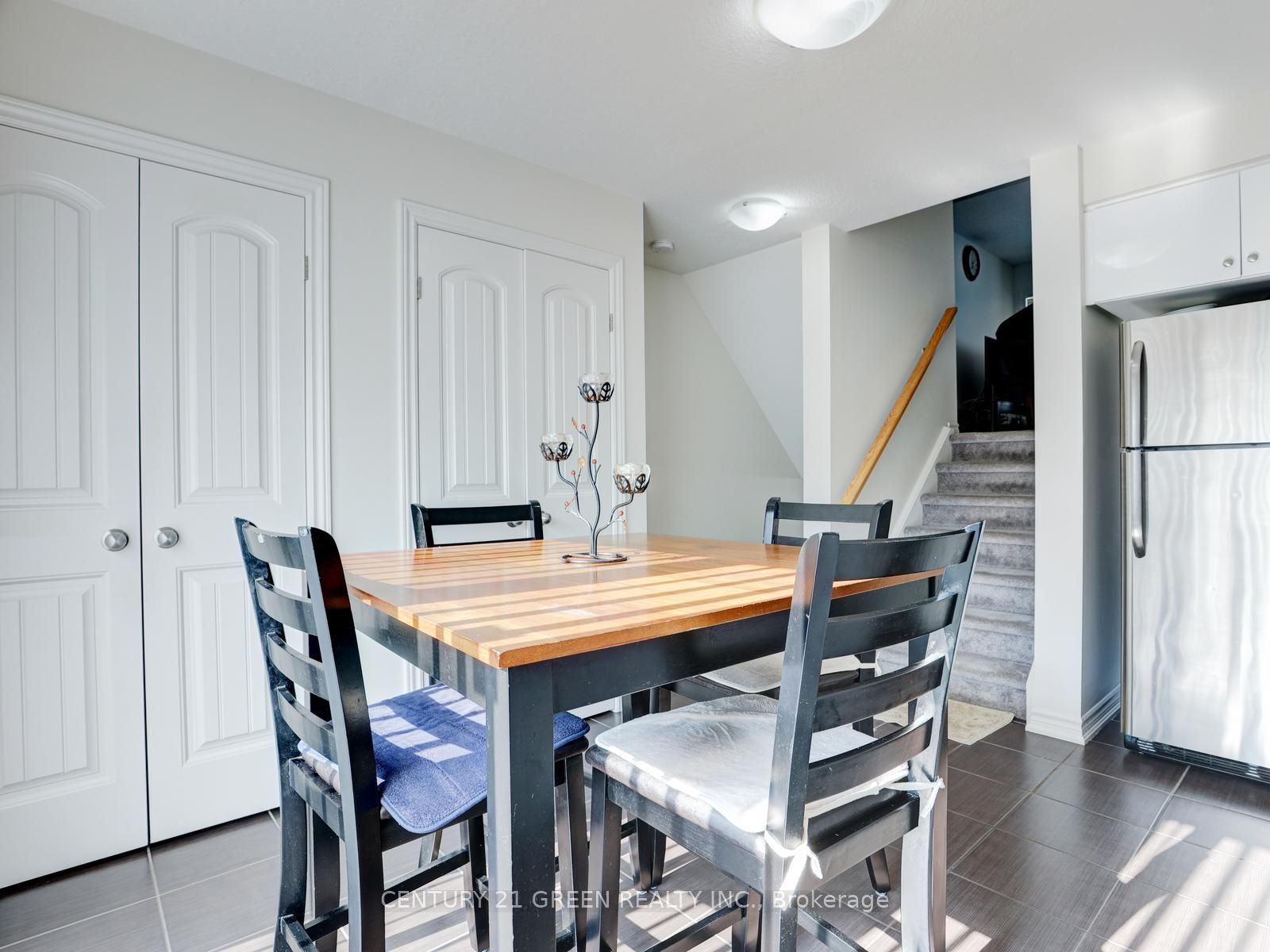 12 Poplar Drive 11 Property Photo 14