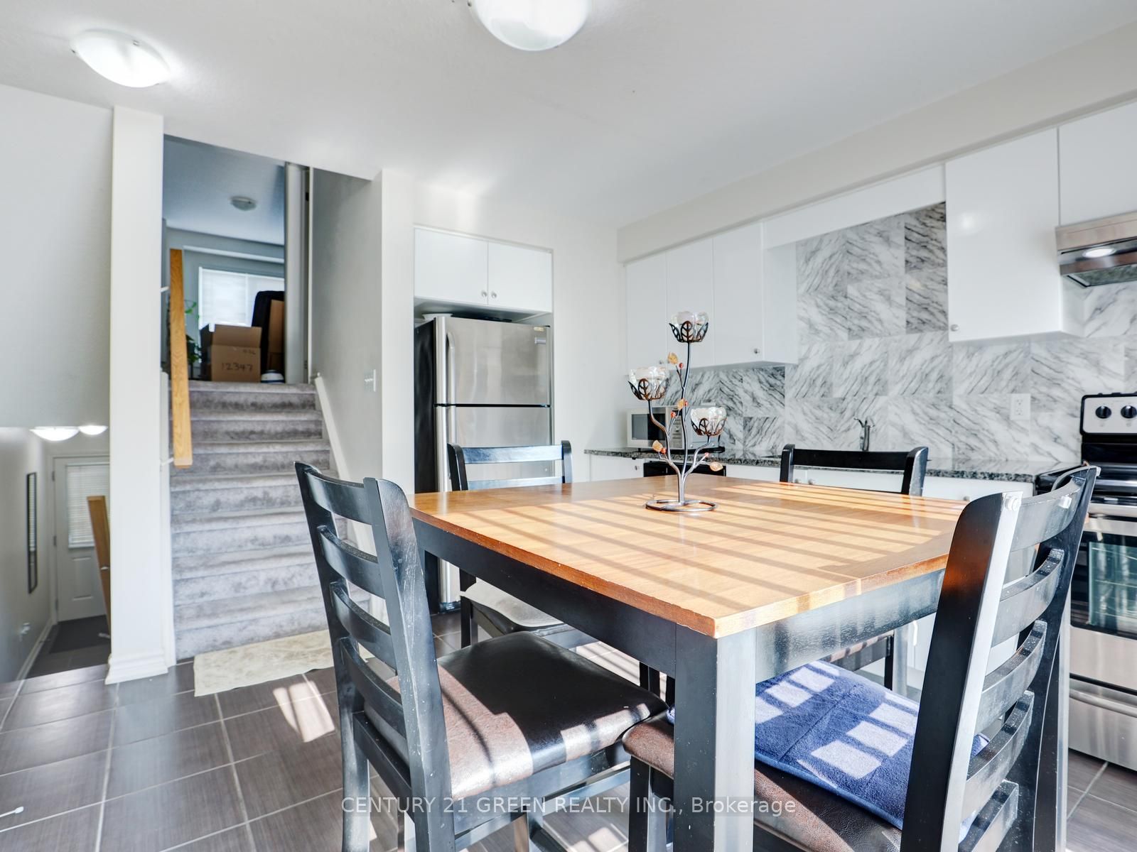 12 Poplar Drive 11 Property Photo 15