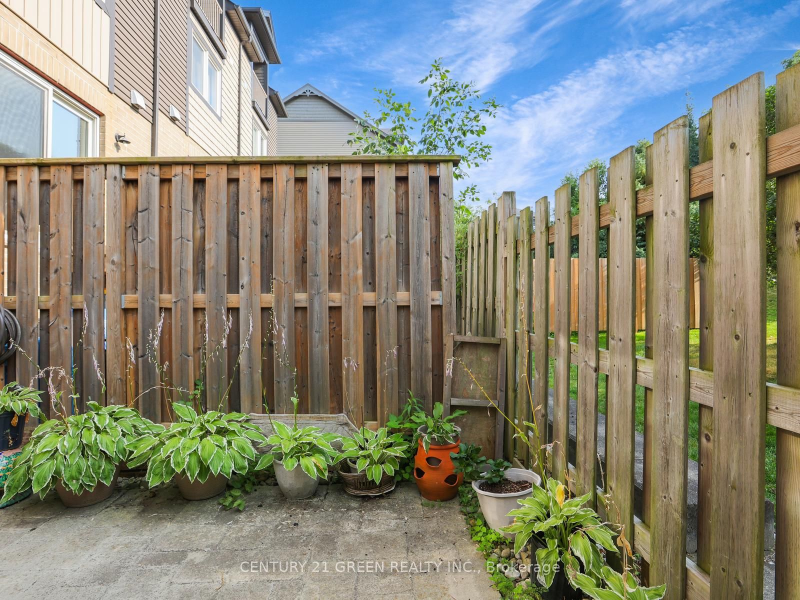 12 Poplar Drive 11 Property Photo 18