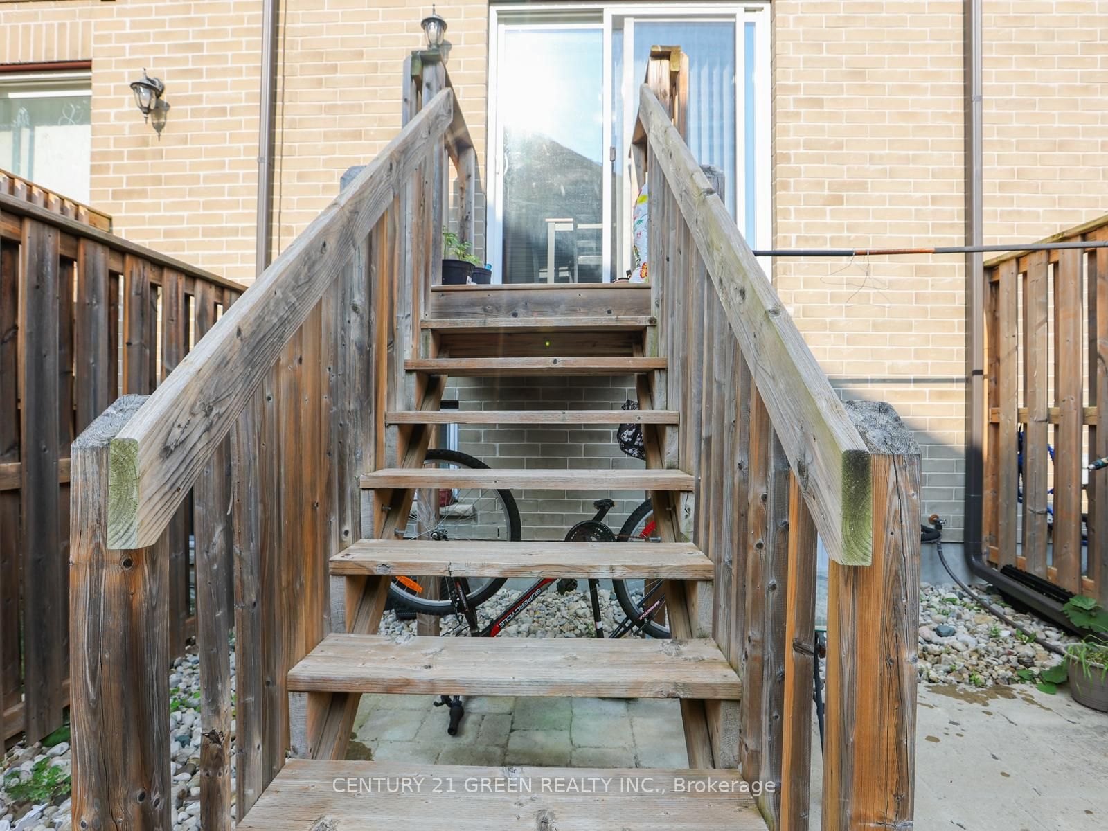 12 Poplar Drive 11 Property Photo 19