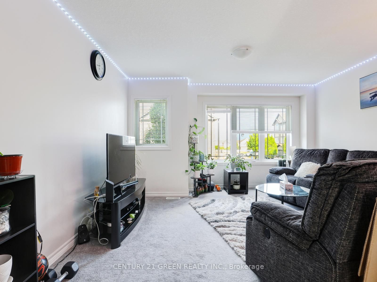 12 Poplar Drive 11 Property Photo 22