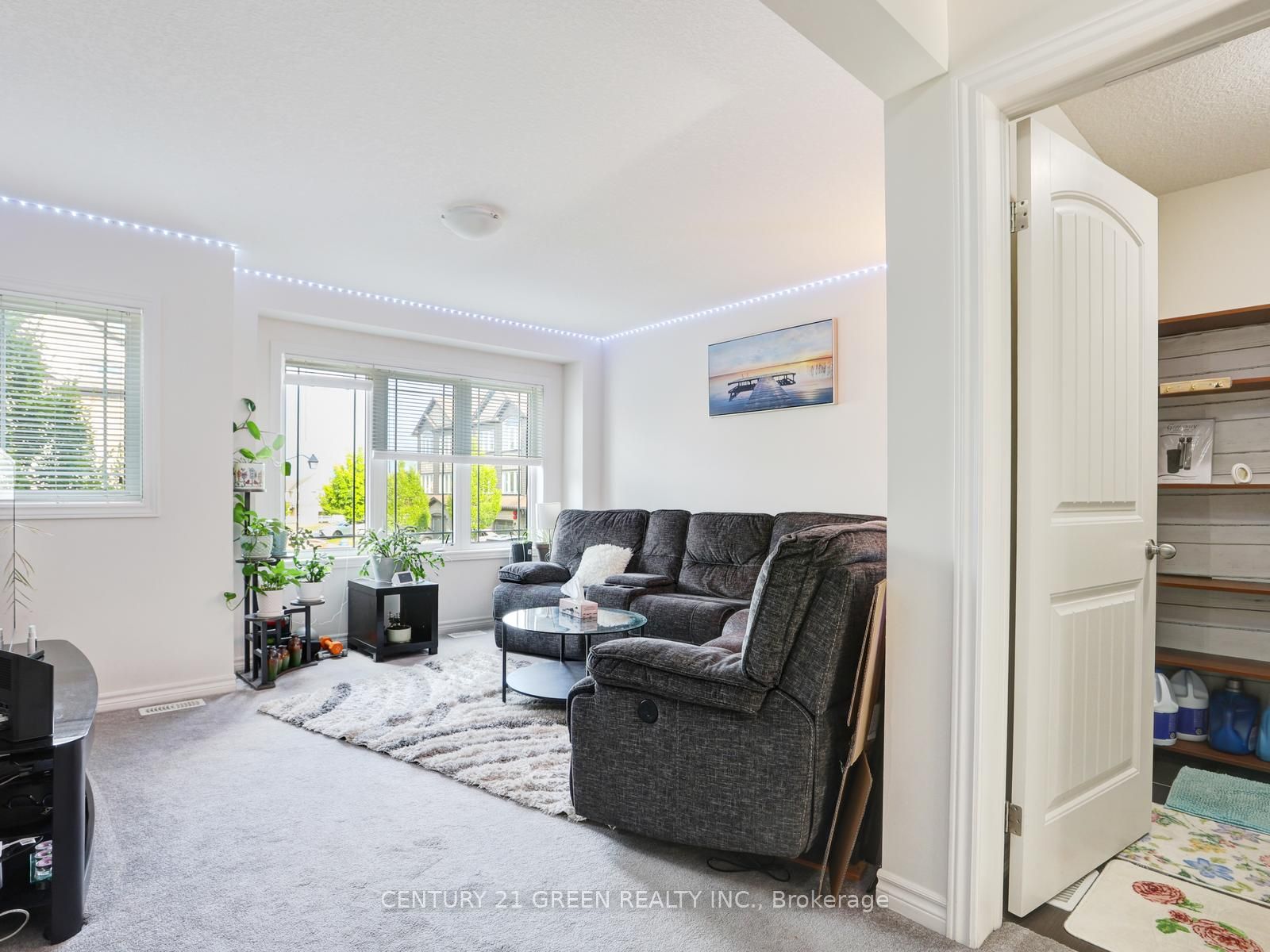 12 Poplar Drive 11 Property Photo 23