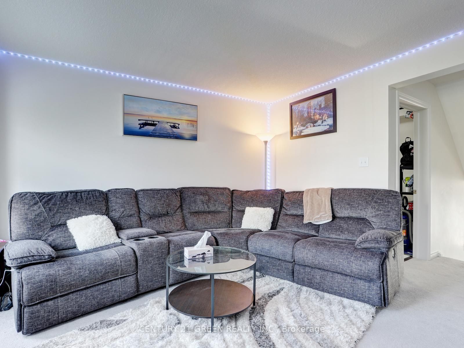 12 Poplar Drive 11 Property Photo 25