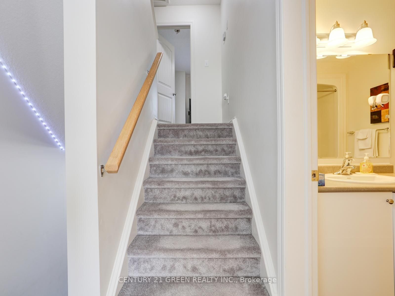 12 Poplar Drive 11 Property Photo 37