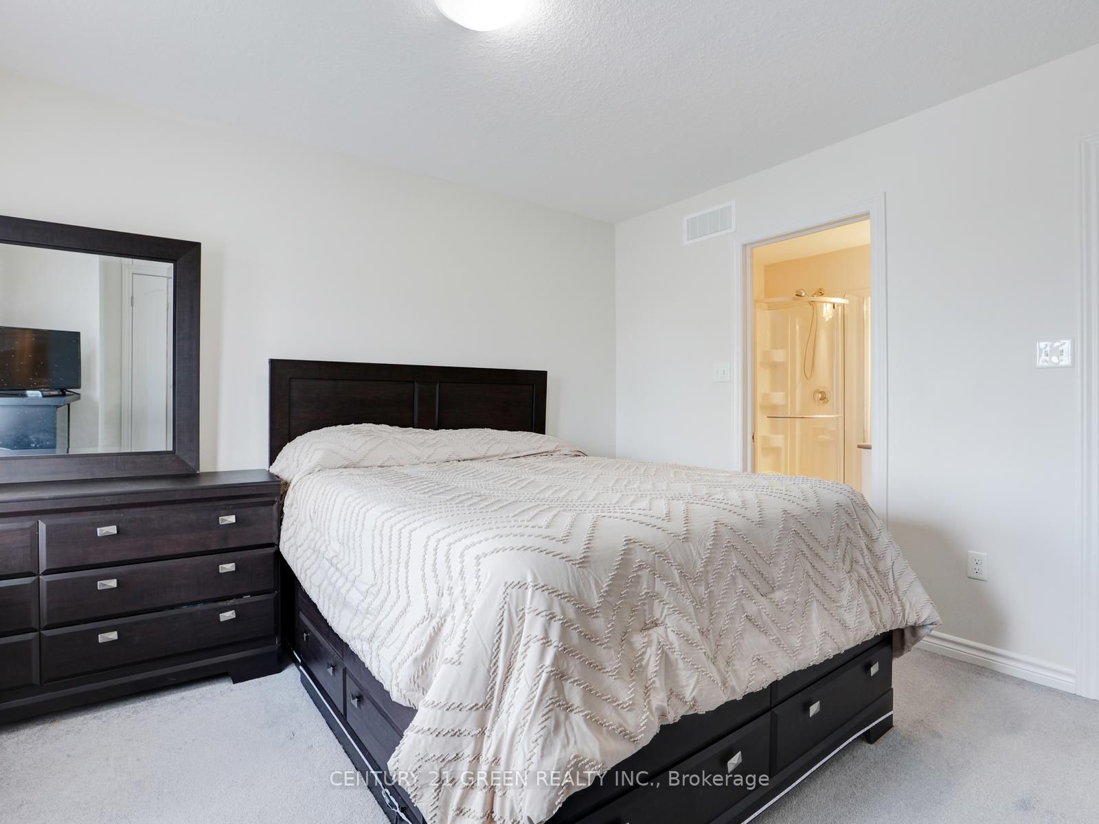 12 Poplar Drive 11 Property Photo 40