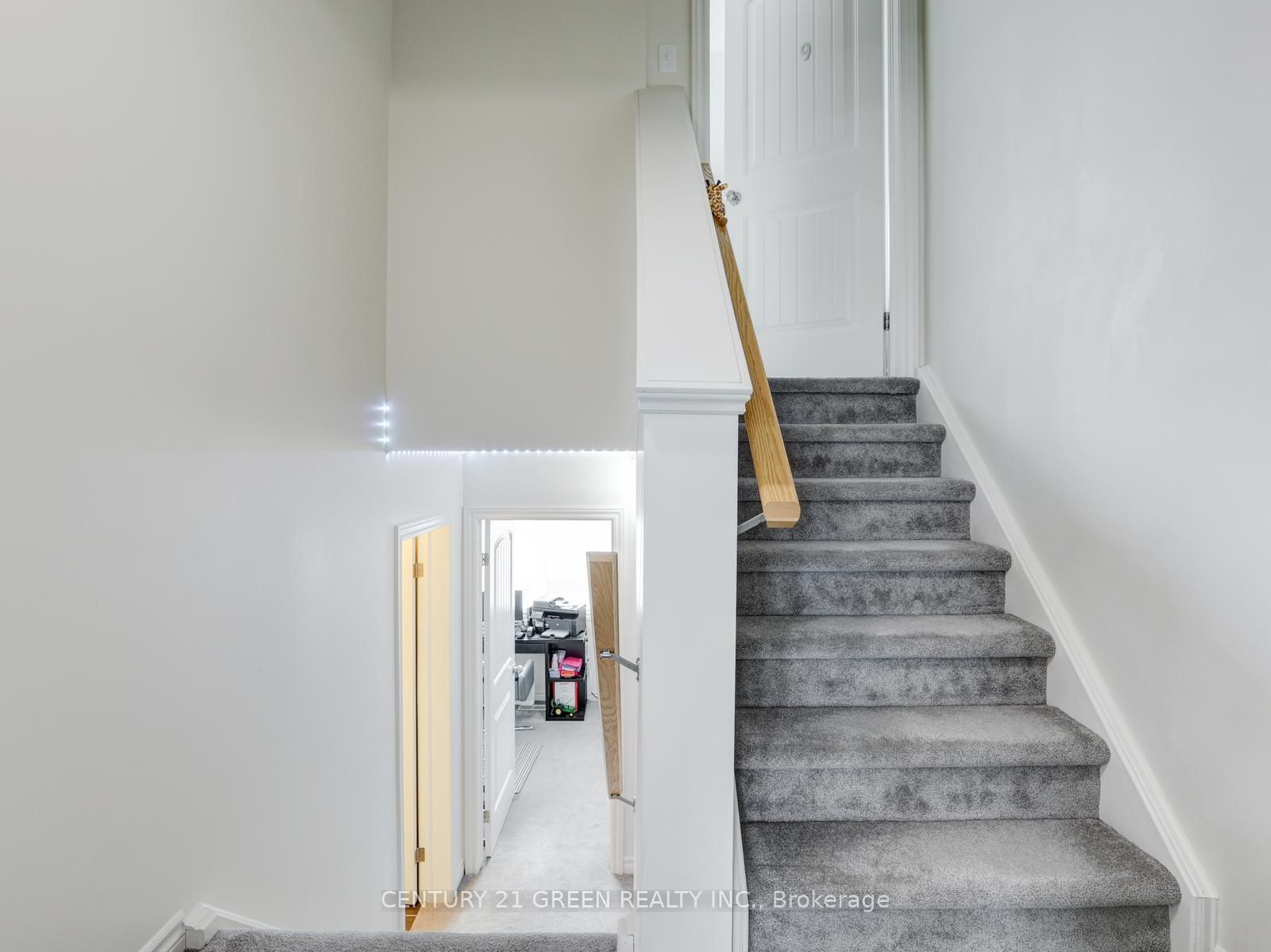 12 Poplar Drive 11 Property Photo 44