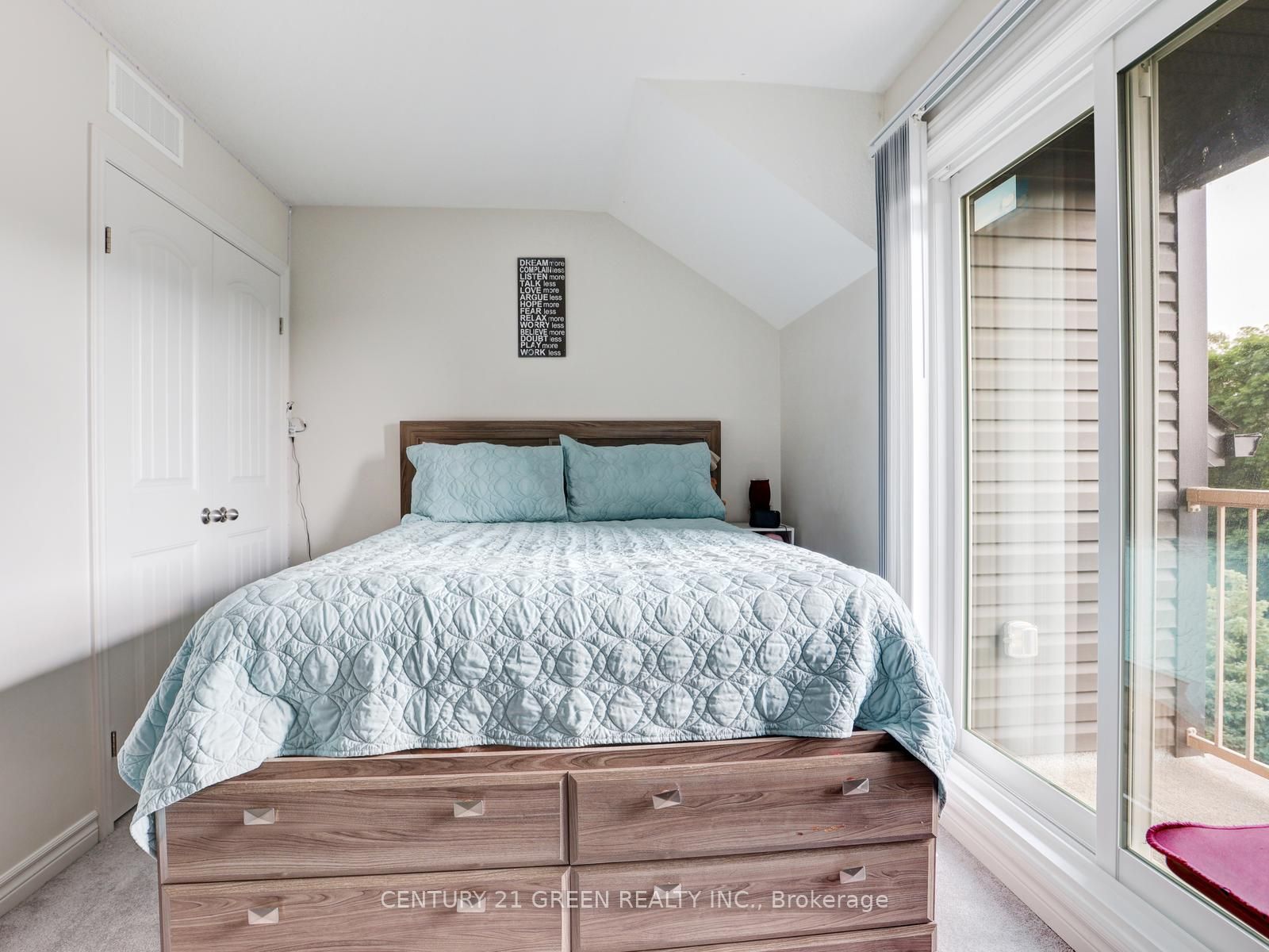 12 Poplar Drive 11 Property Photo 47