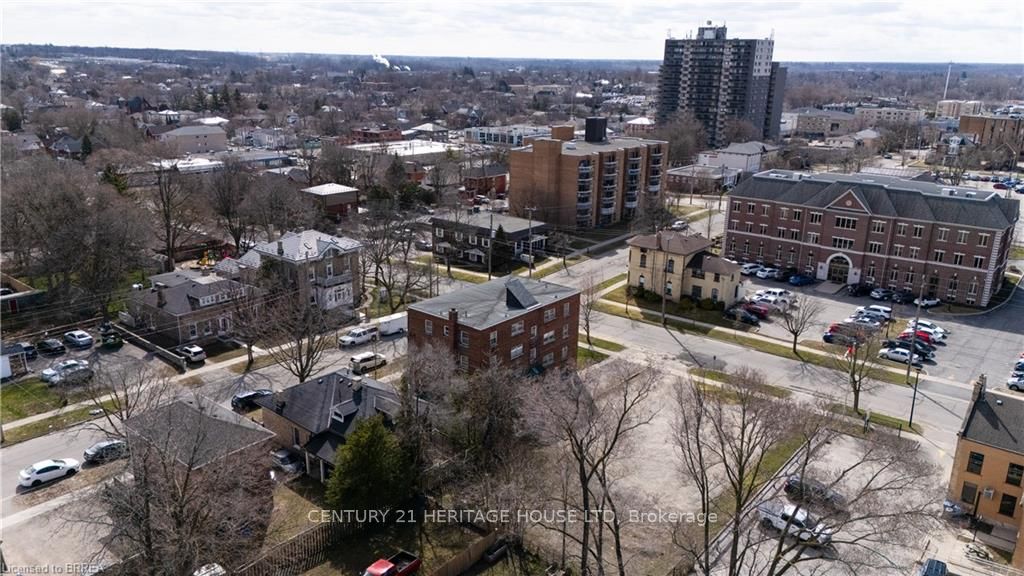 88 Charlotte Street Property Photo 14