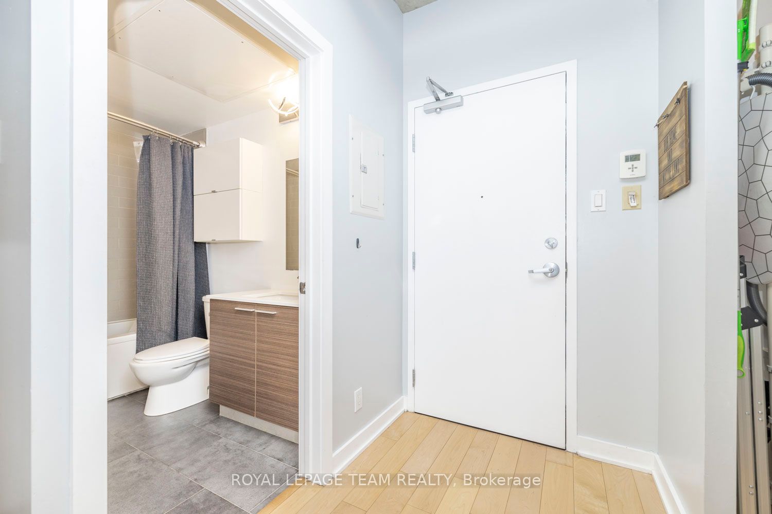 354 Gladstone Avenue 514 Property Photo 3