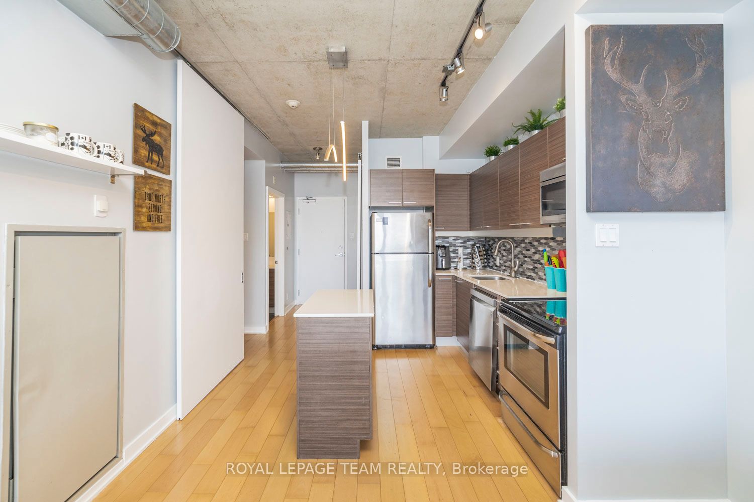 354 Gladstone Avenue 514 Property Photo 7