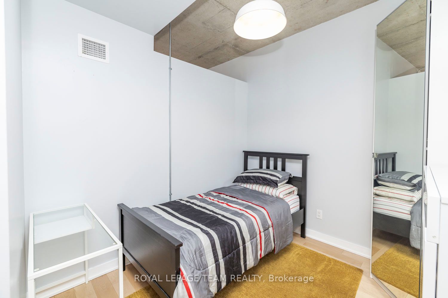 354 Gladstone Avenue 514 Property Photo 18