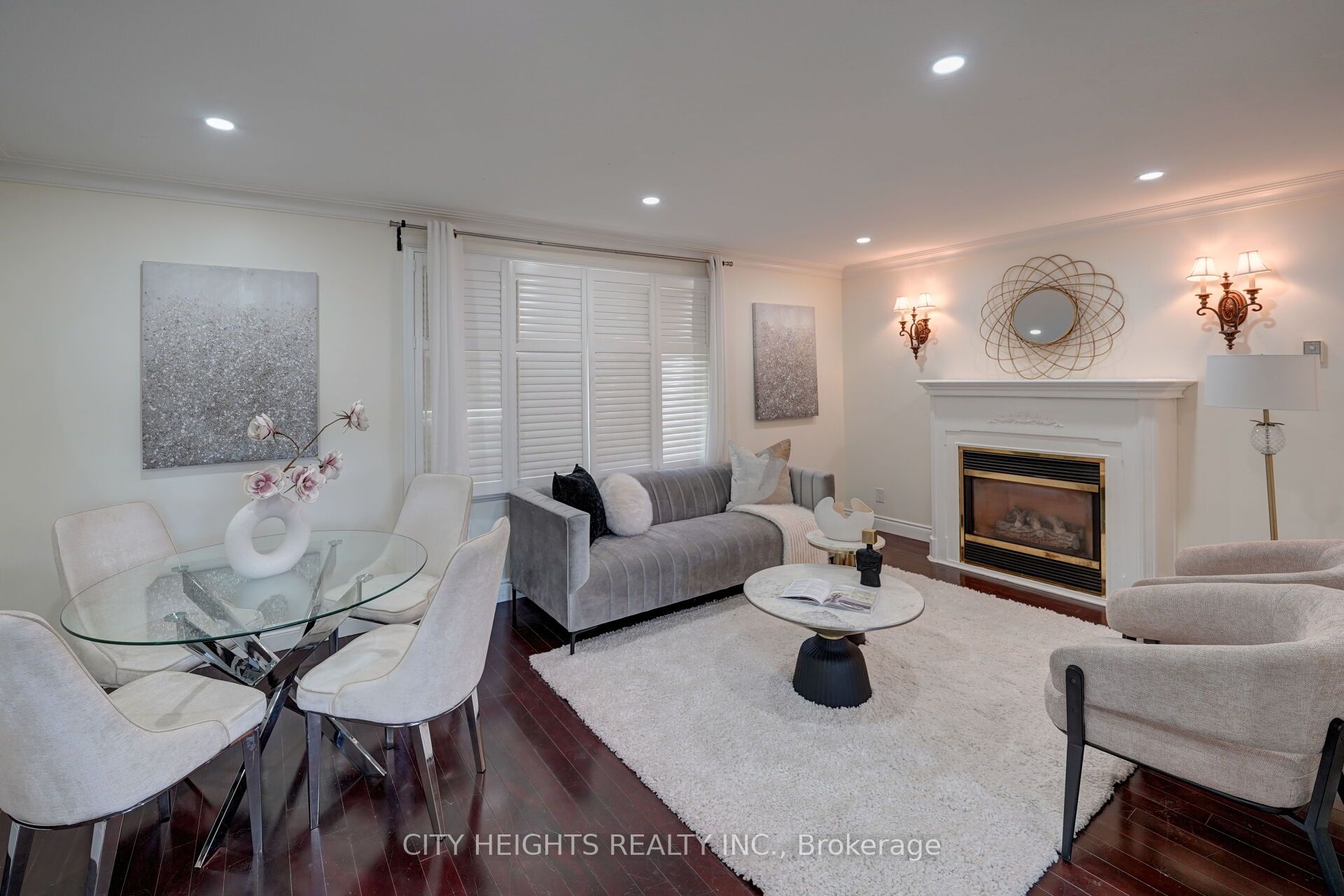 207 Christopher Drive Property Photo 9