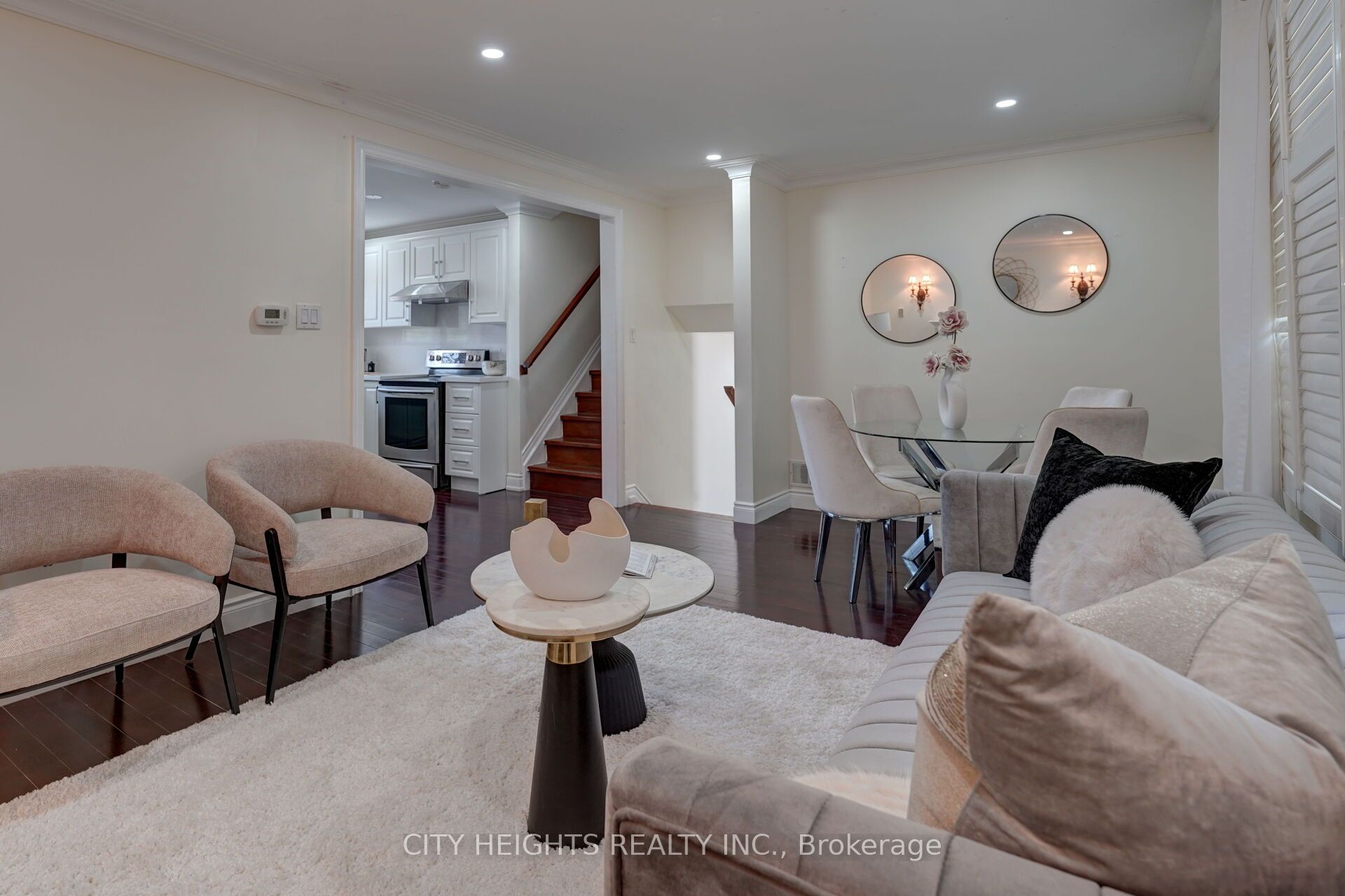 207 Christopher Drive Property Photo 11