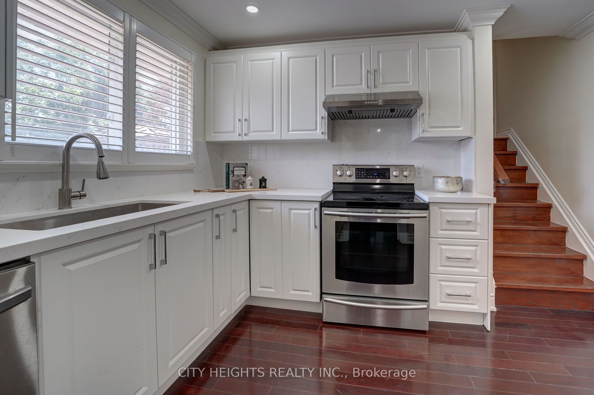 207 Christopher Drive Property Photo 18