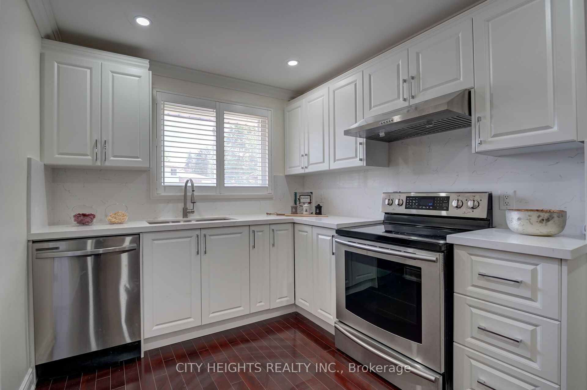 207 Christopher Drive Property Photo 19