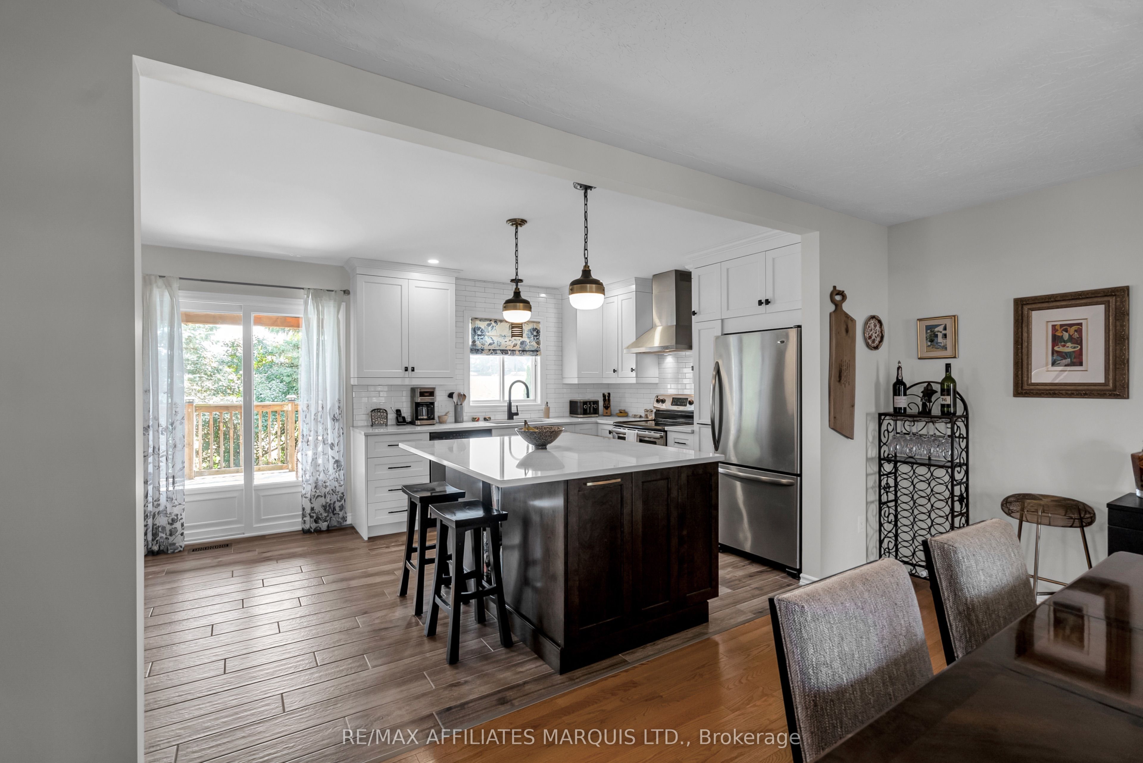 2145 Concorde Avenue Property Photo 9