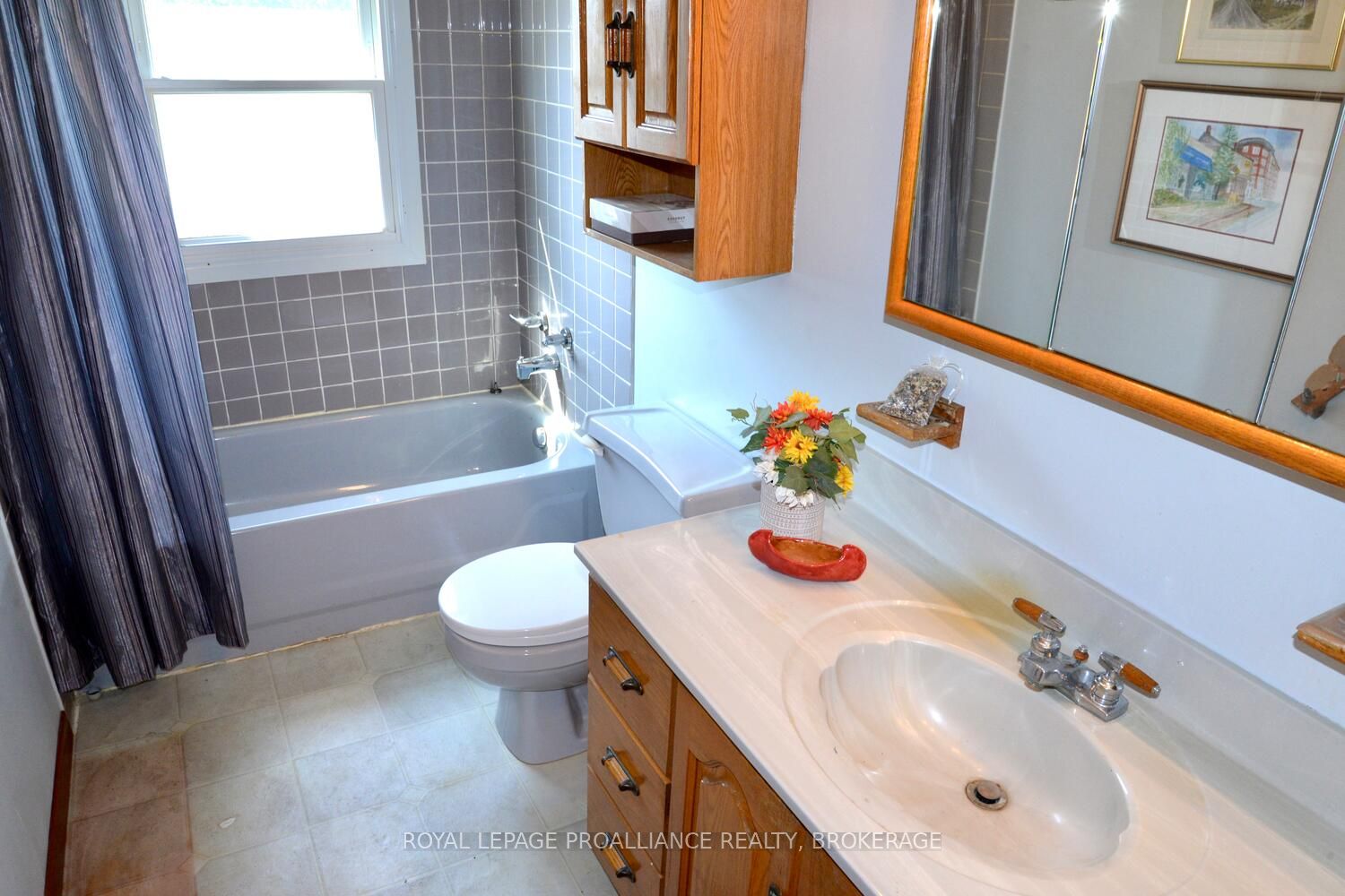 18 Dunkirk Avenue Property Photo 27