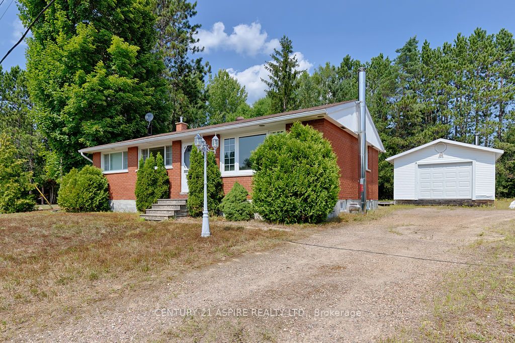 48 Ottawa Street Property Photo 1