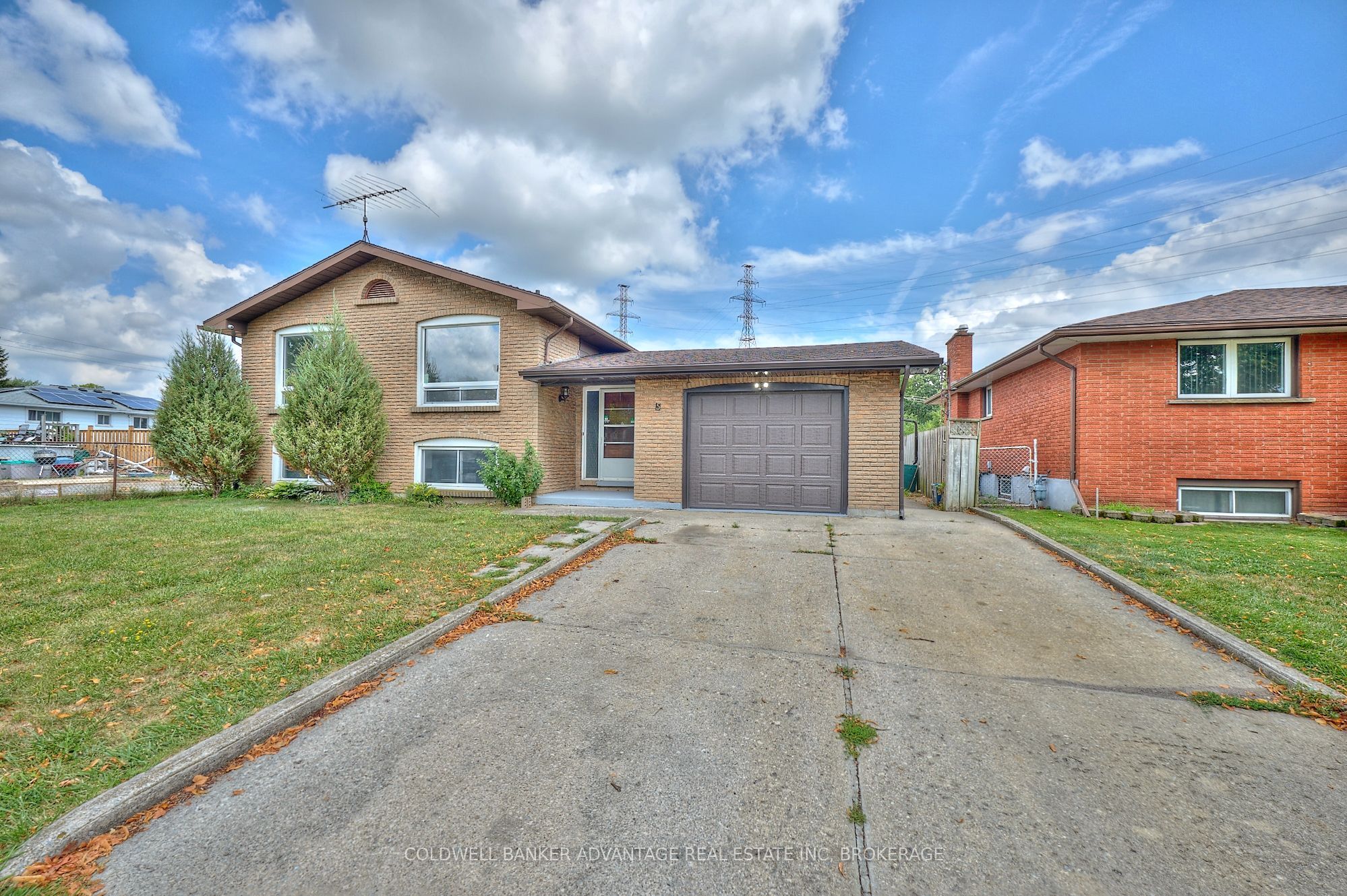 5 Cartier Ct Property Photo 1