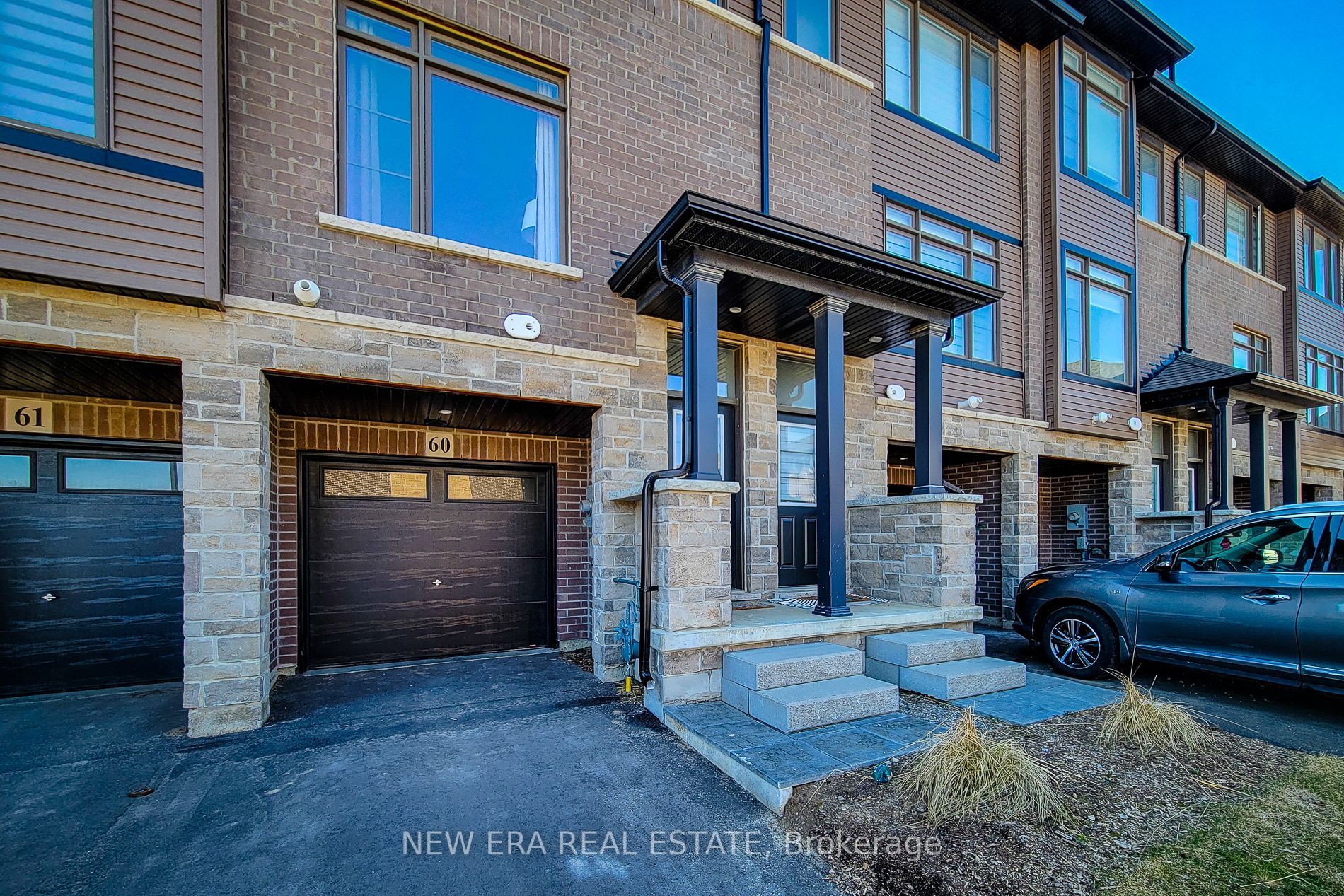 120 Court Drive 60 Property Photo 6