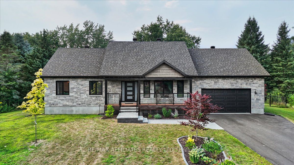 3 Longtin Street Property Photo 1